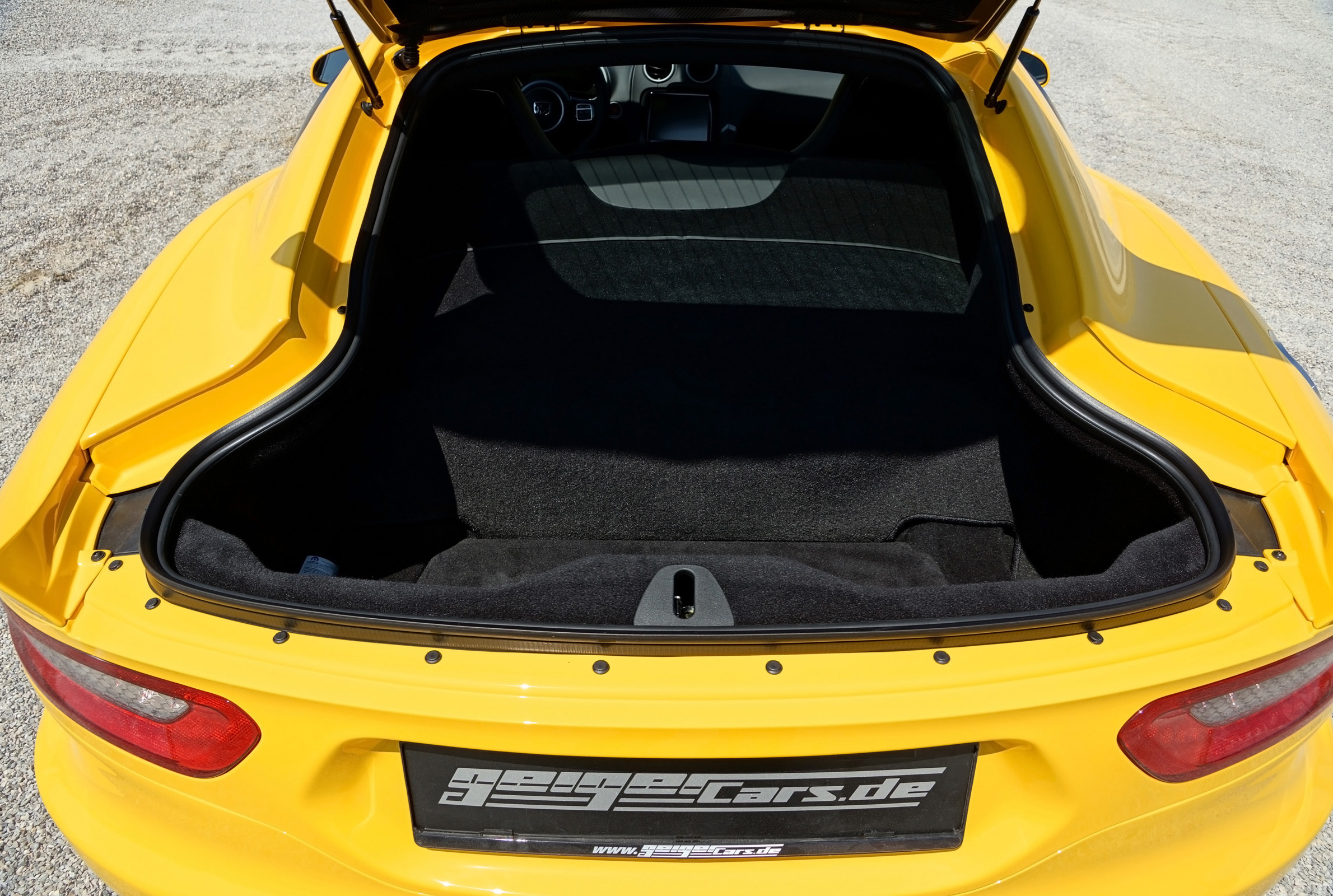 GeigerCars SRT Viper photo #21