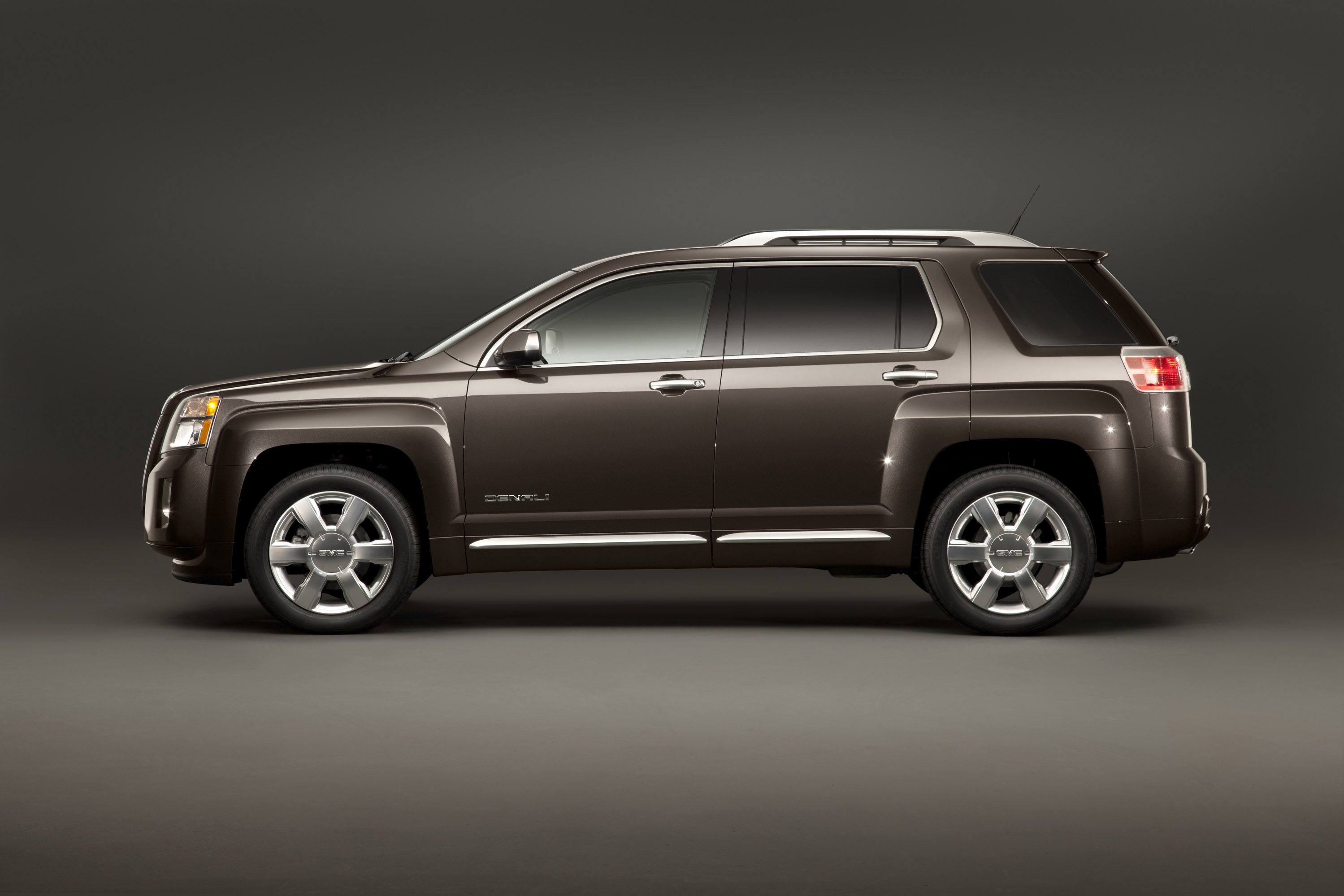 GMC Terrain Denali photo #16