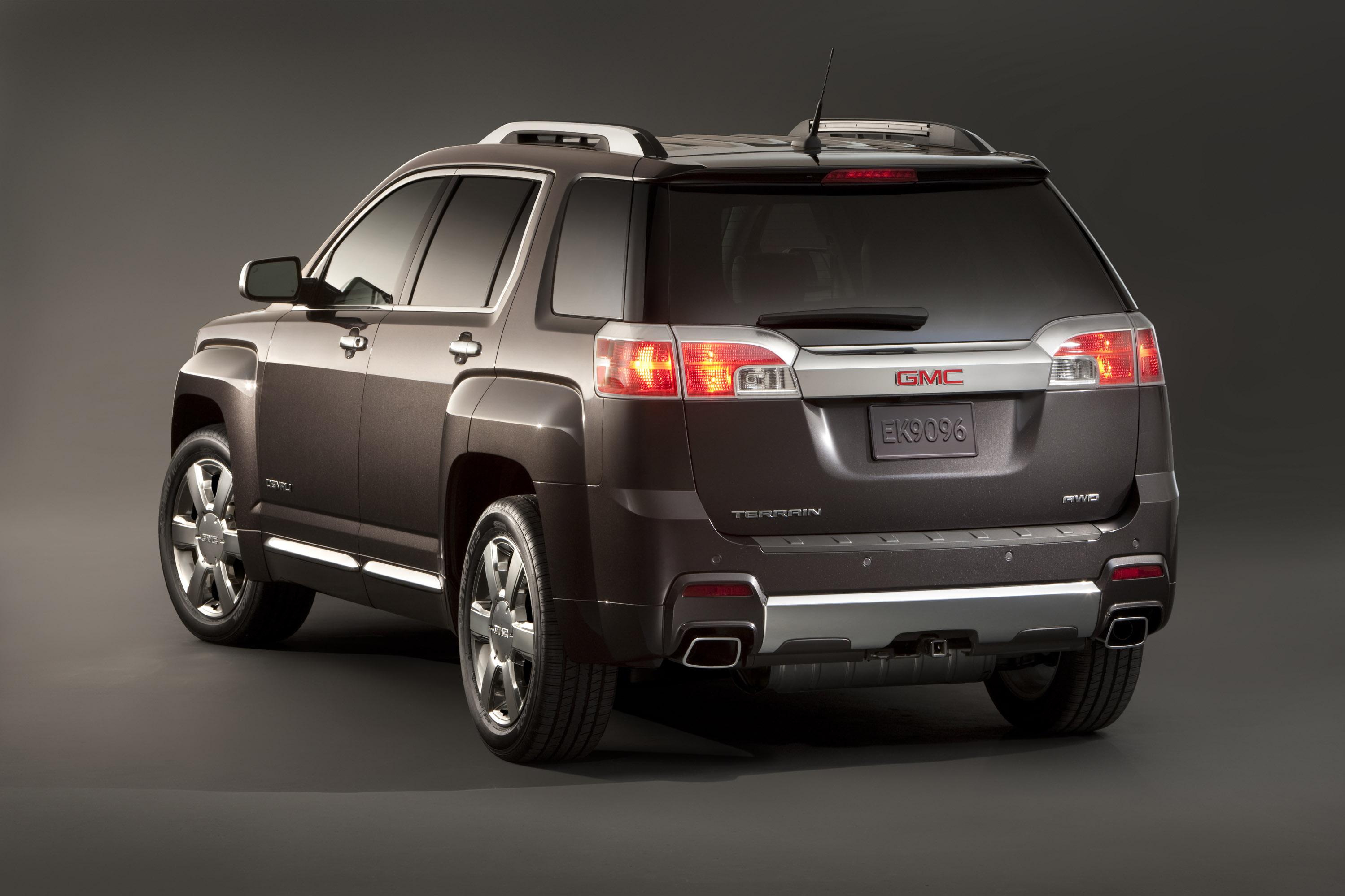 GMC Terrain Denali photo #17