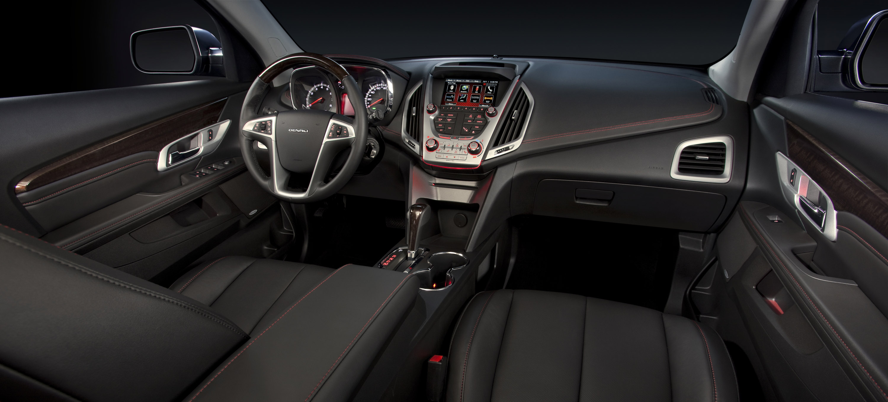 GMC Terrain Denali photo #22