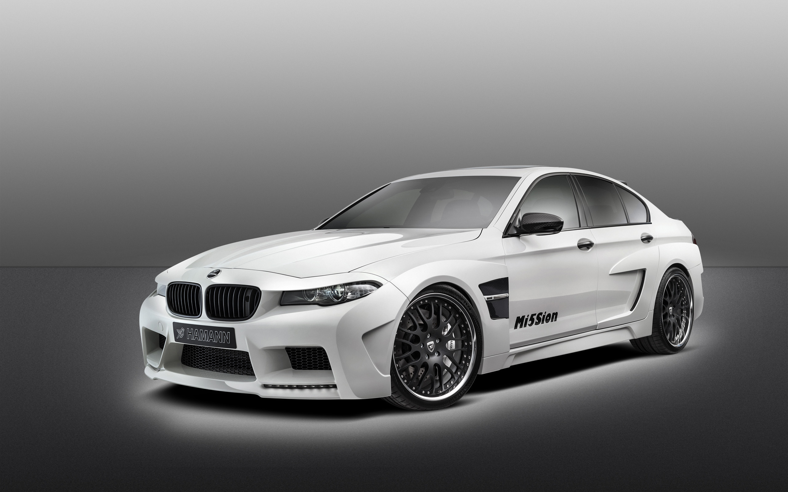 BMW m5 белая