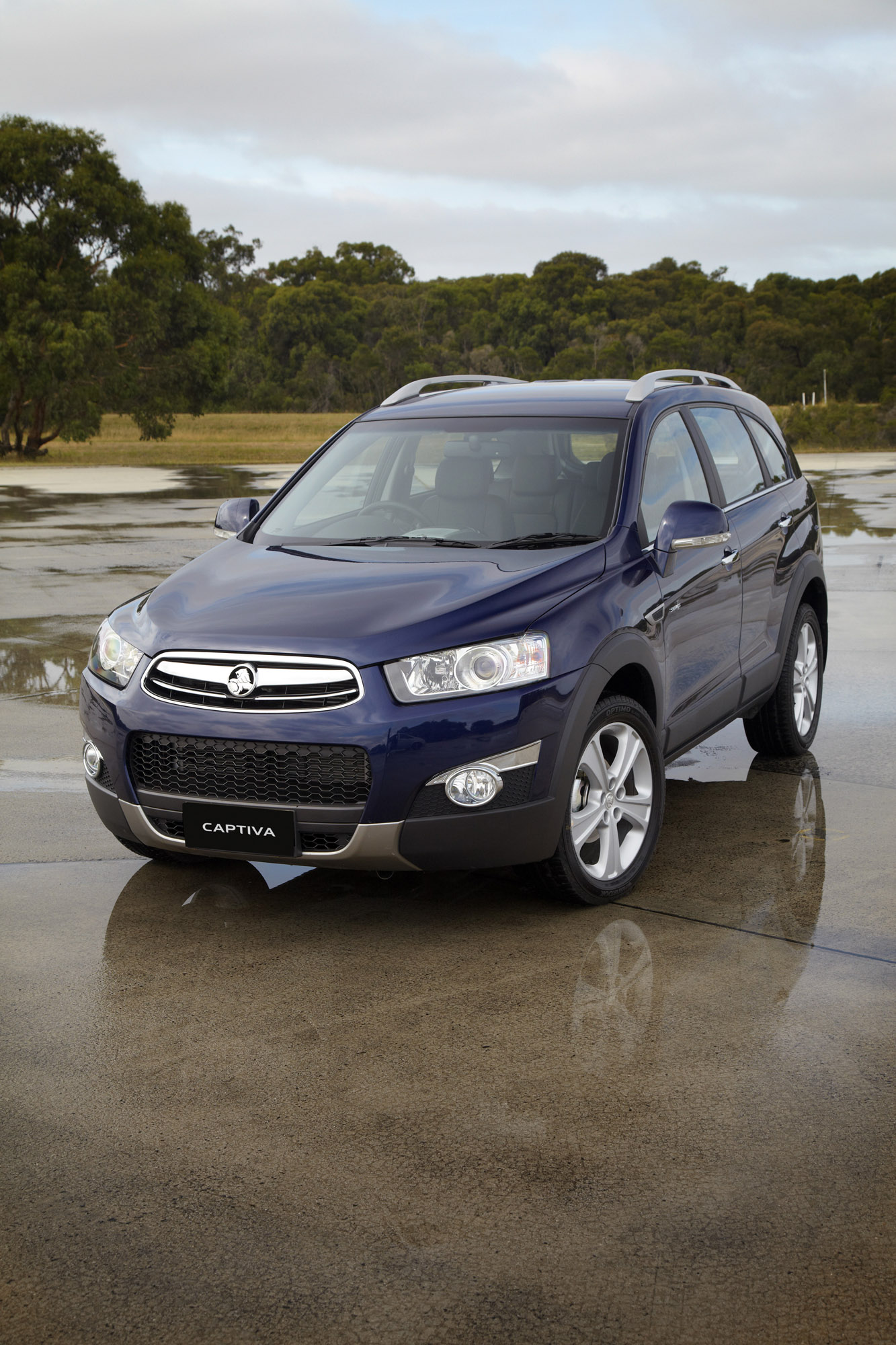 Holden Captiva LTZ photo #11