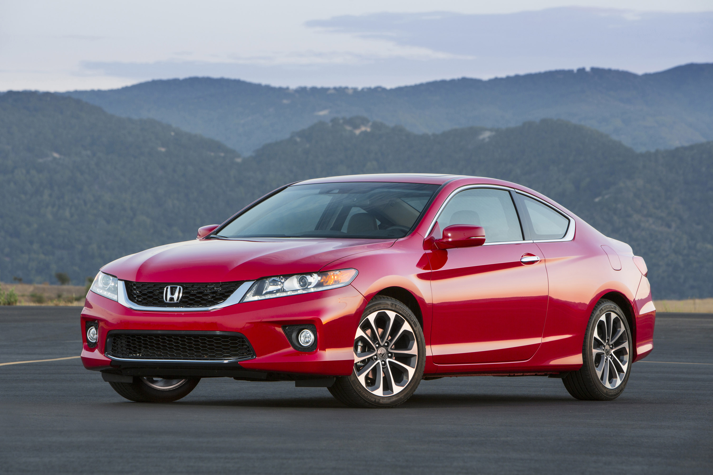 Honda Accord Coupe photo #1