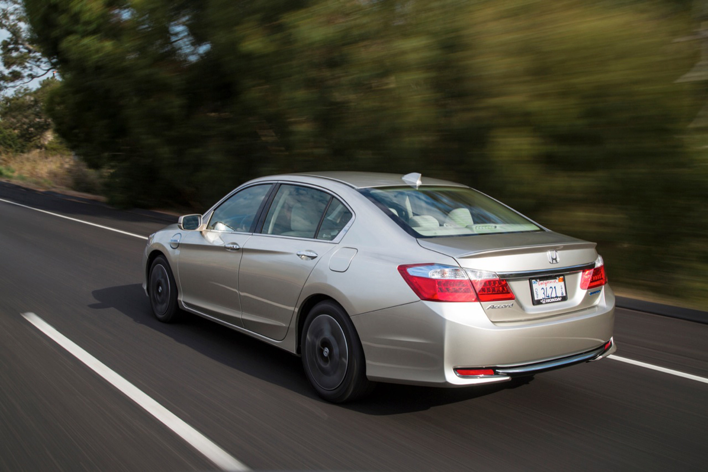 Honda Accord photo #28