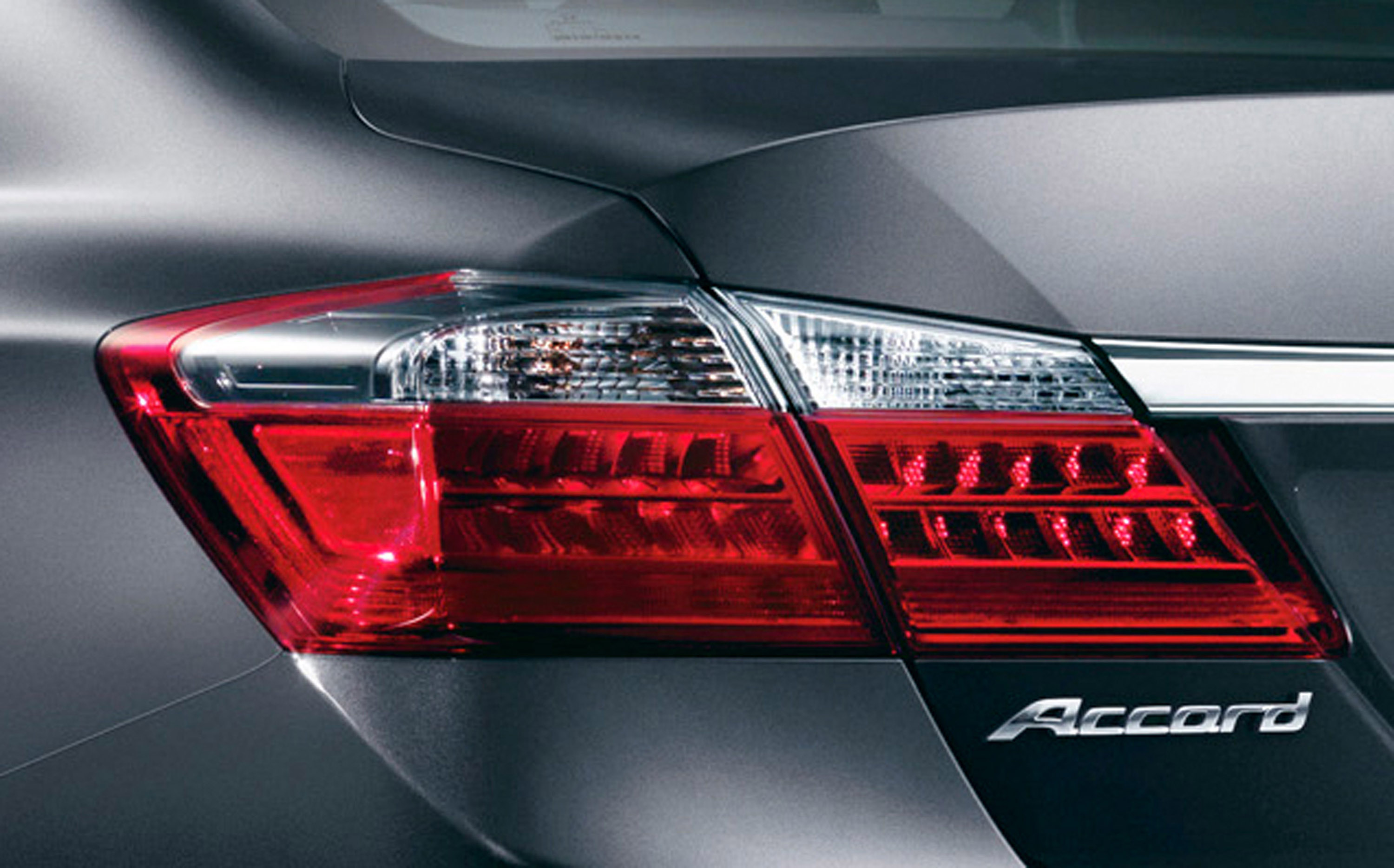 Honda Accord photo #30
