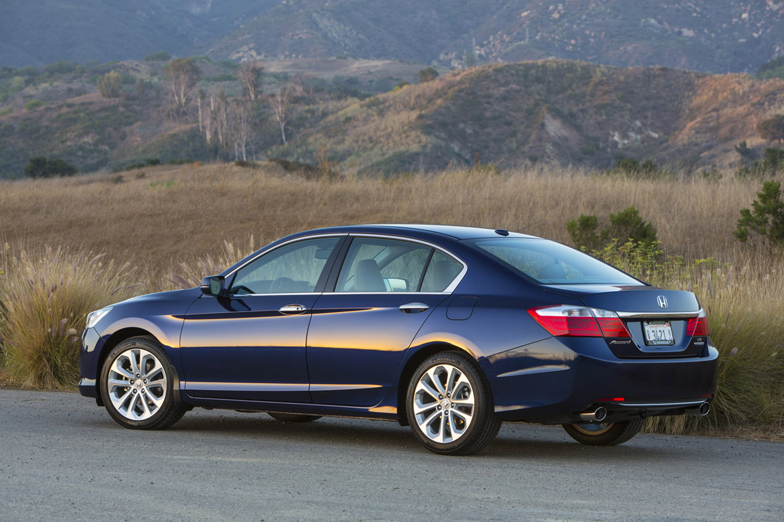 Honda Accord photo #36