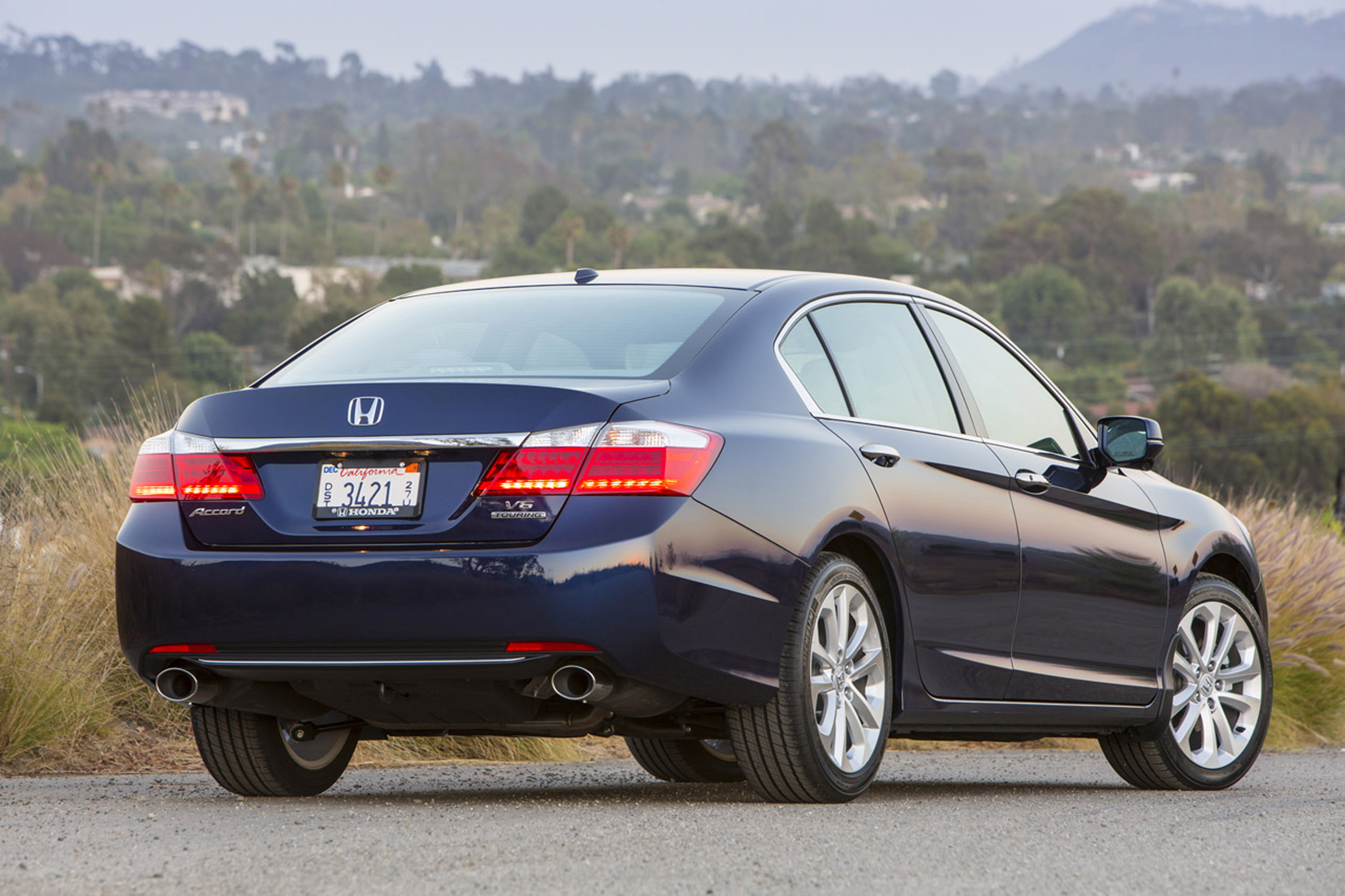 Honda Accord photo #37