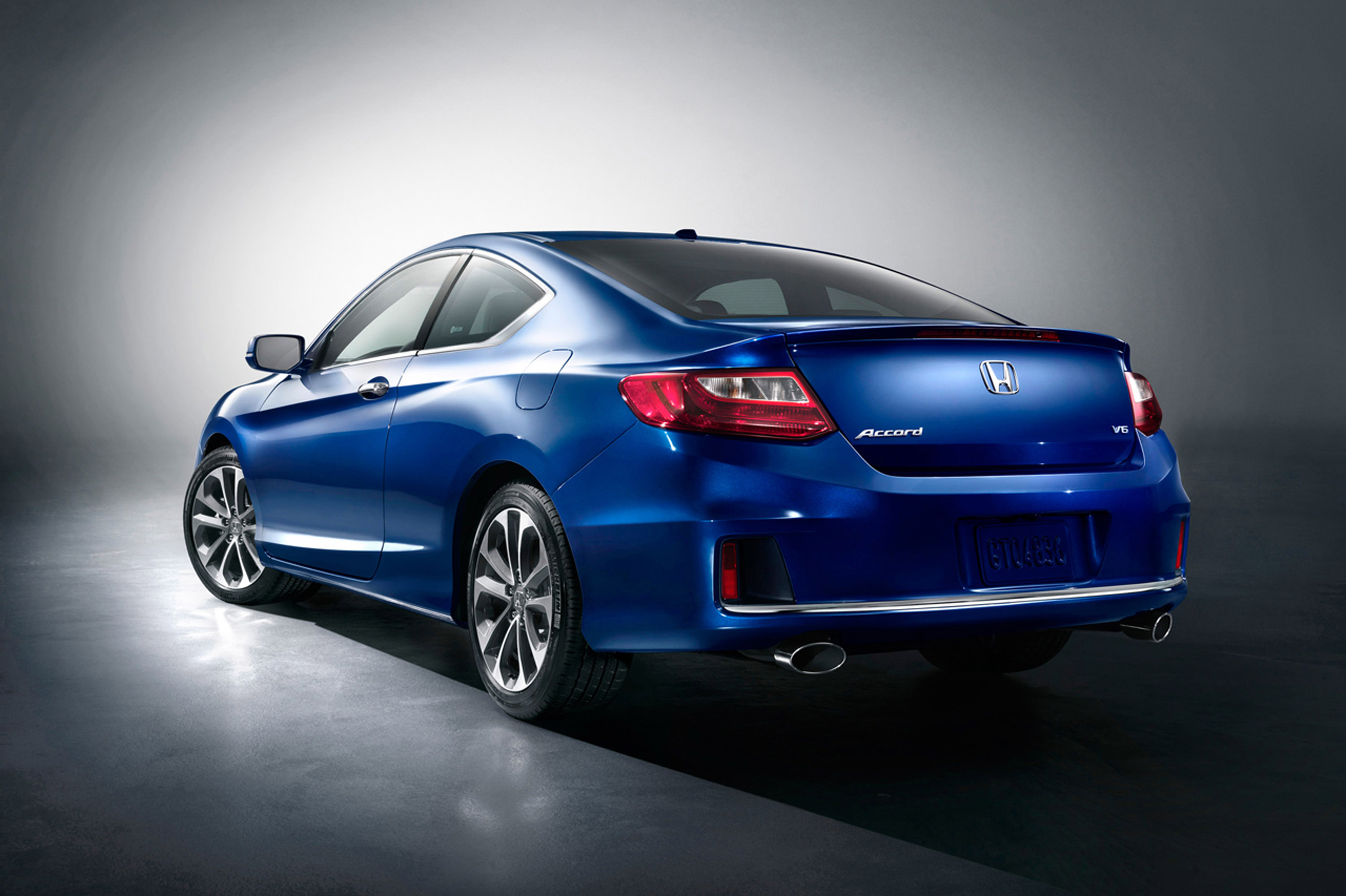 Honda Accord photo #39