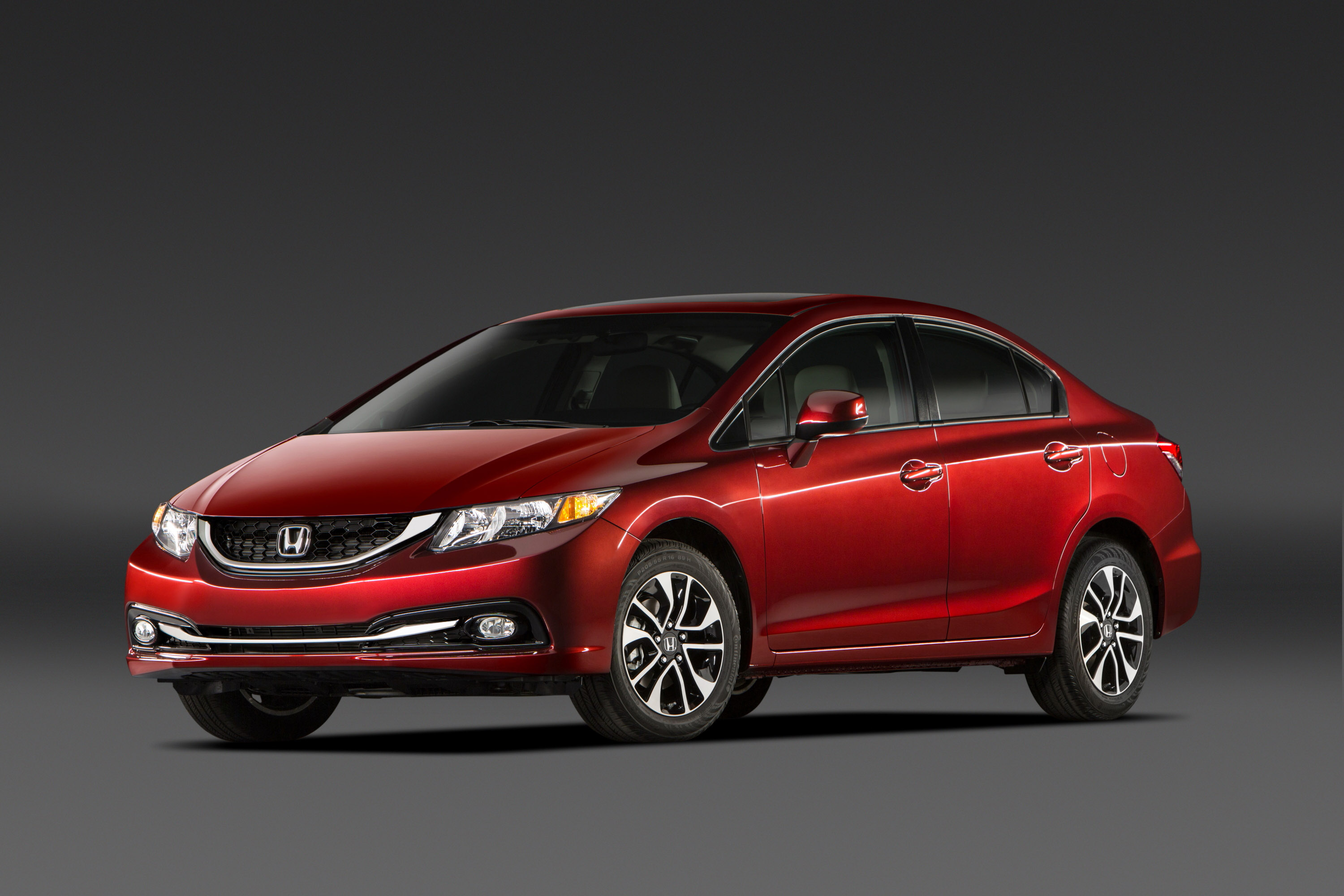 Honda Civic Sedan photo #2