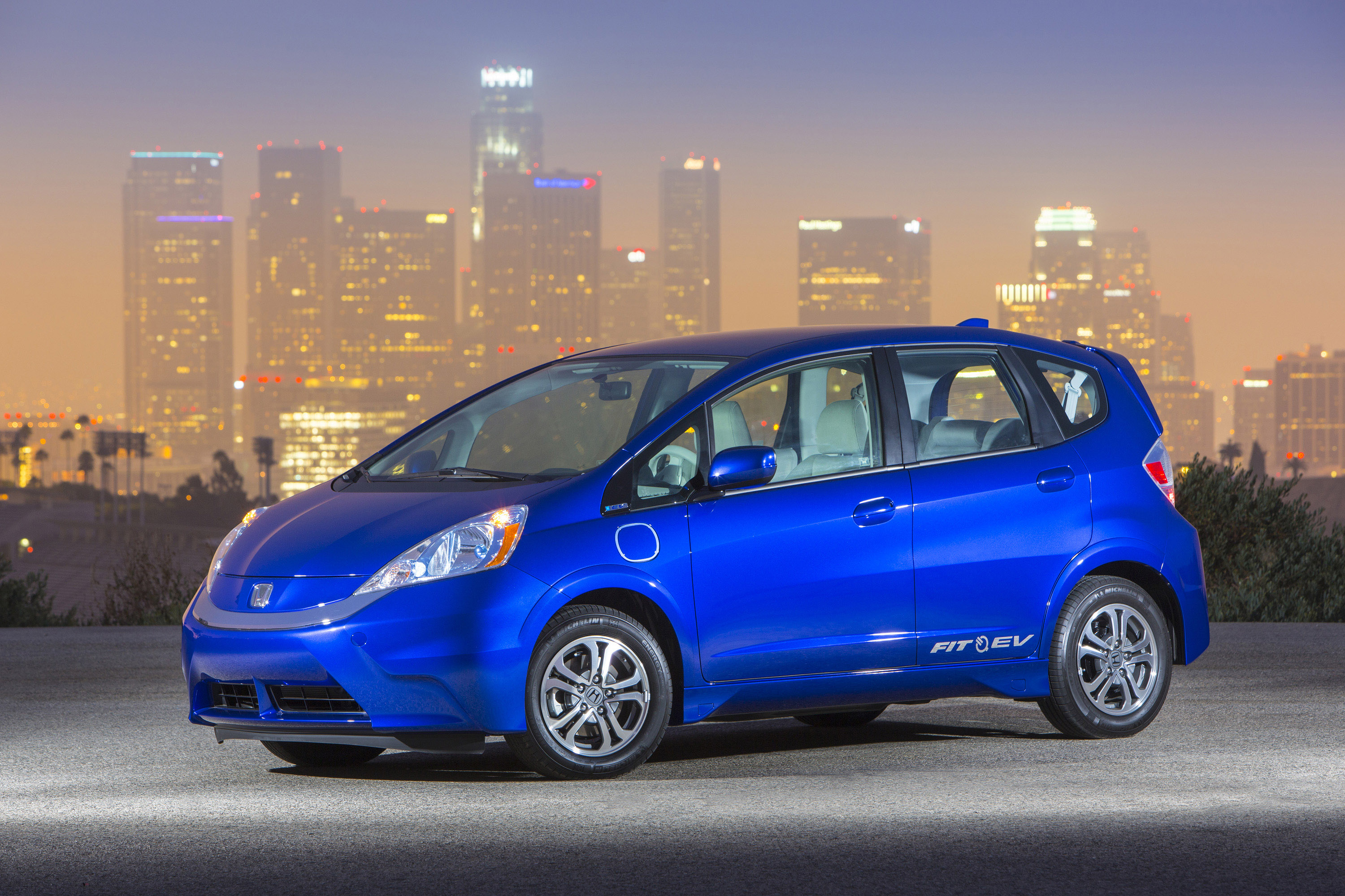 Honda Fit EV photo #2