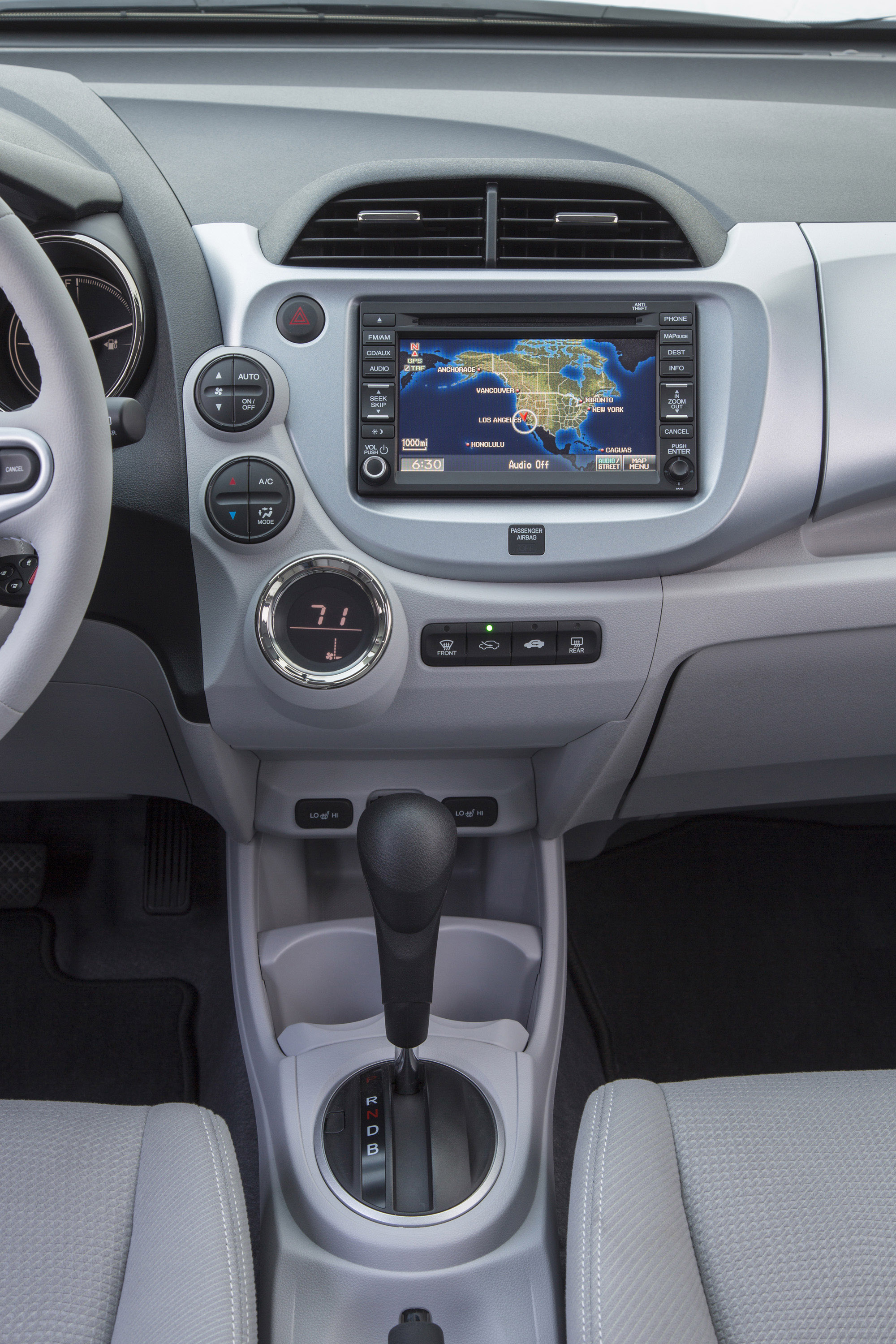 Honda Fit EV photo #75