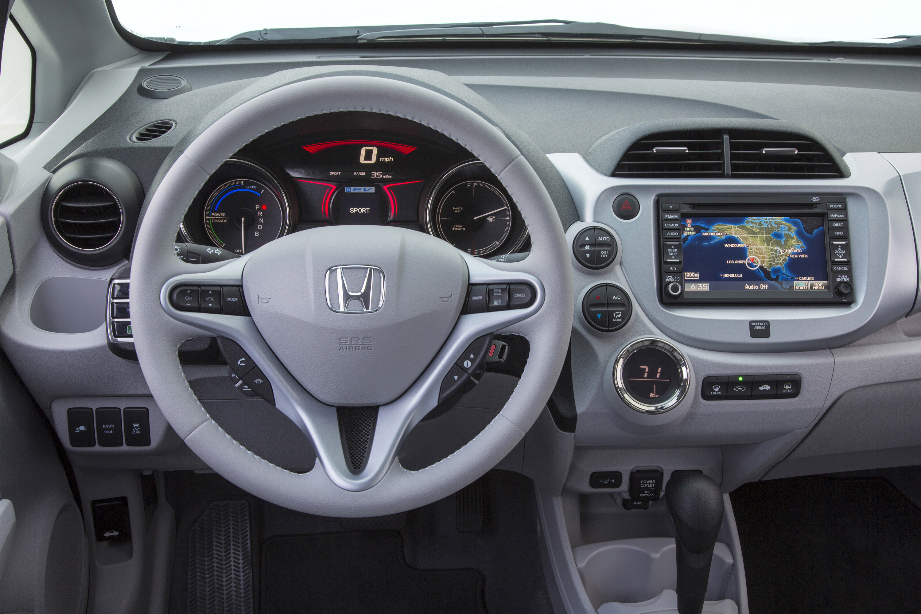 Honda Fit EV photo #78