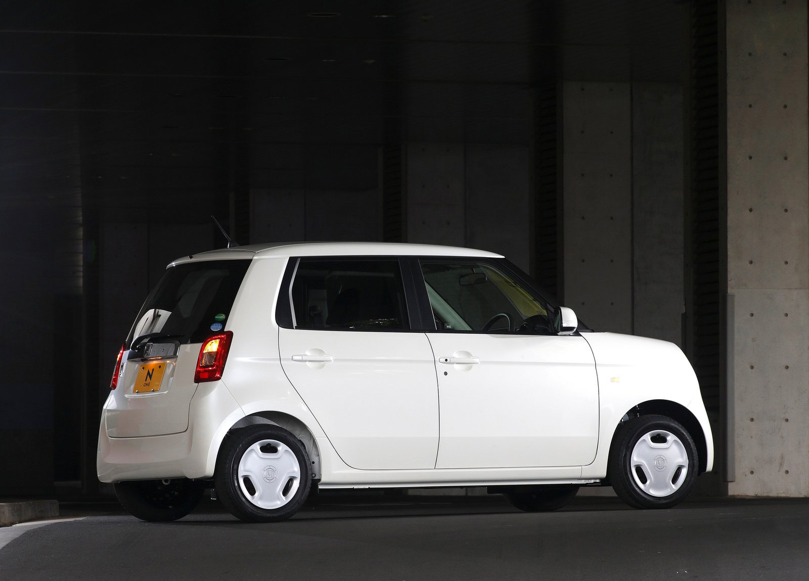 Honda N-One photo #32