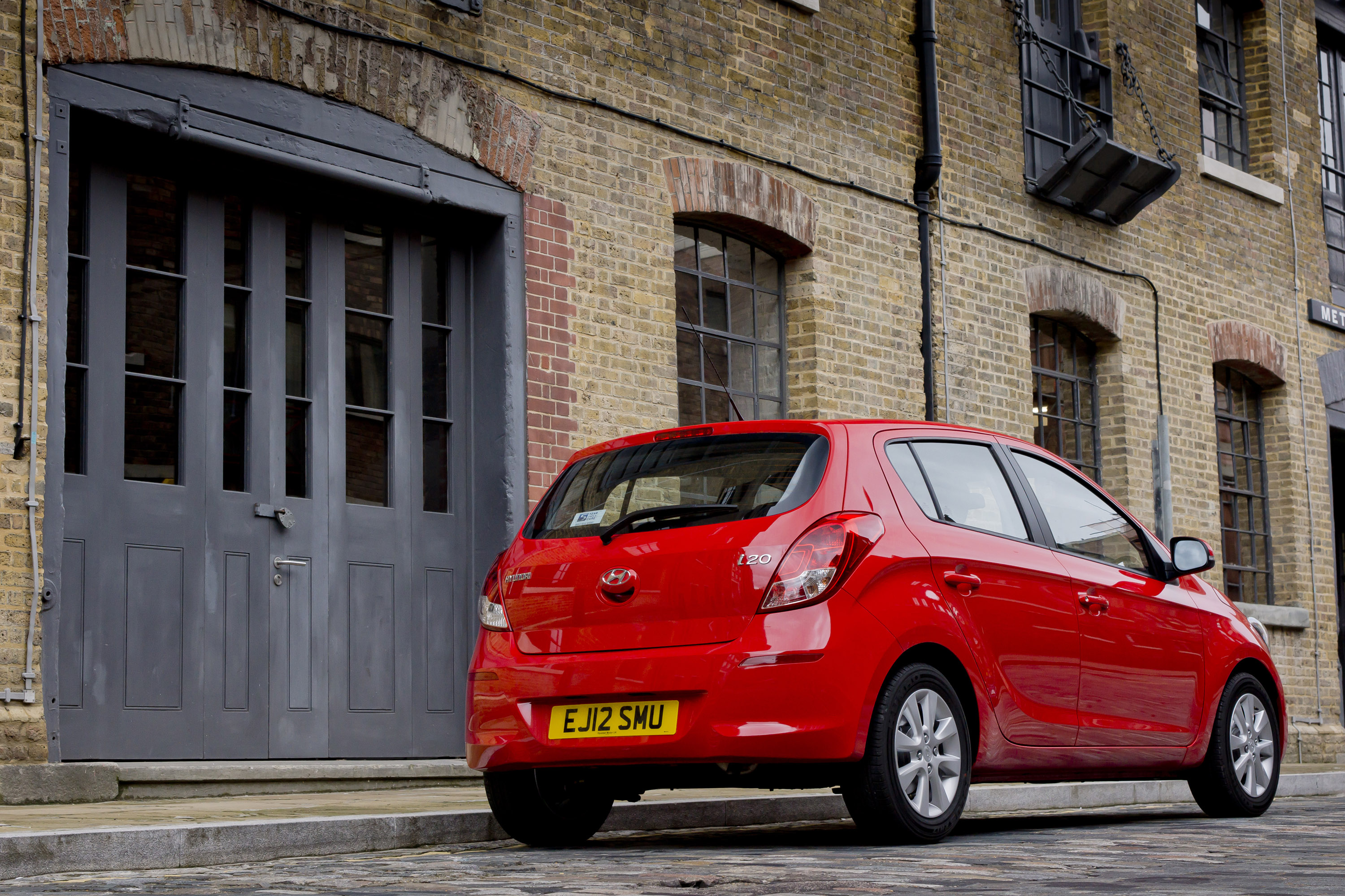 Hyundai i20 photo #30