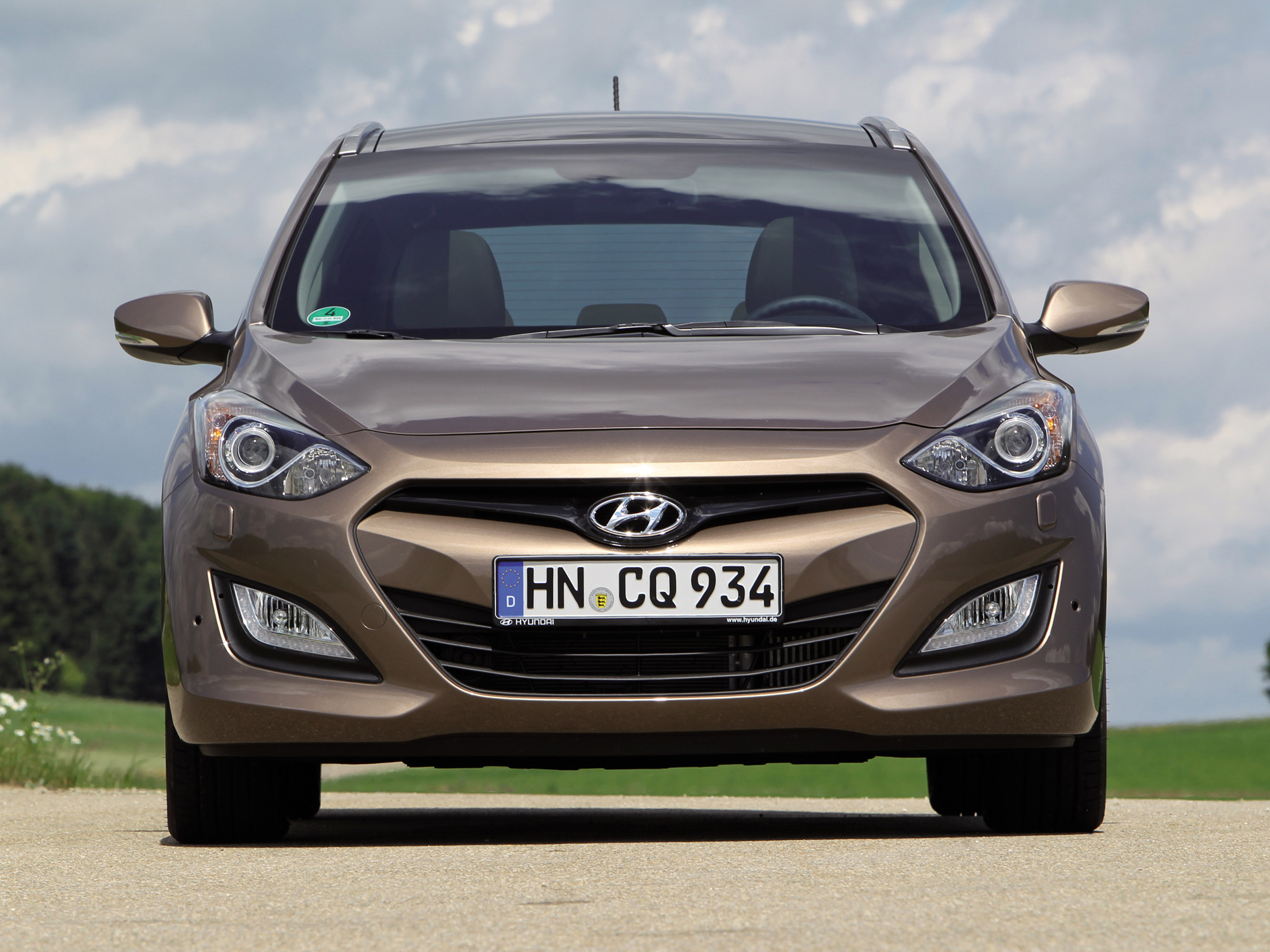 2013 Hyundai i30 Wagon HD Pictures