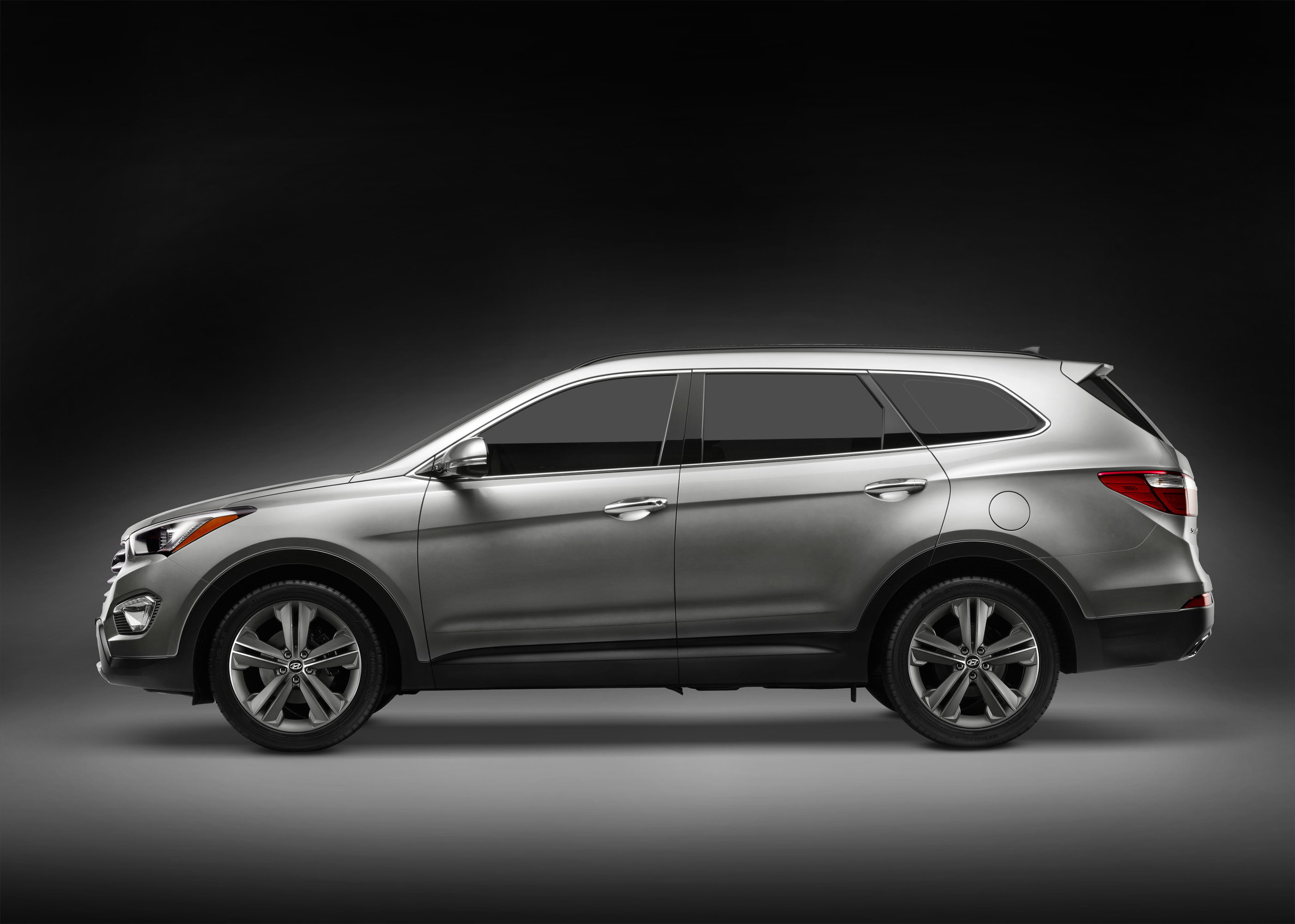 Hyundai Santa Fe photo #27