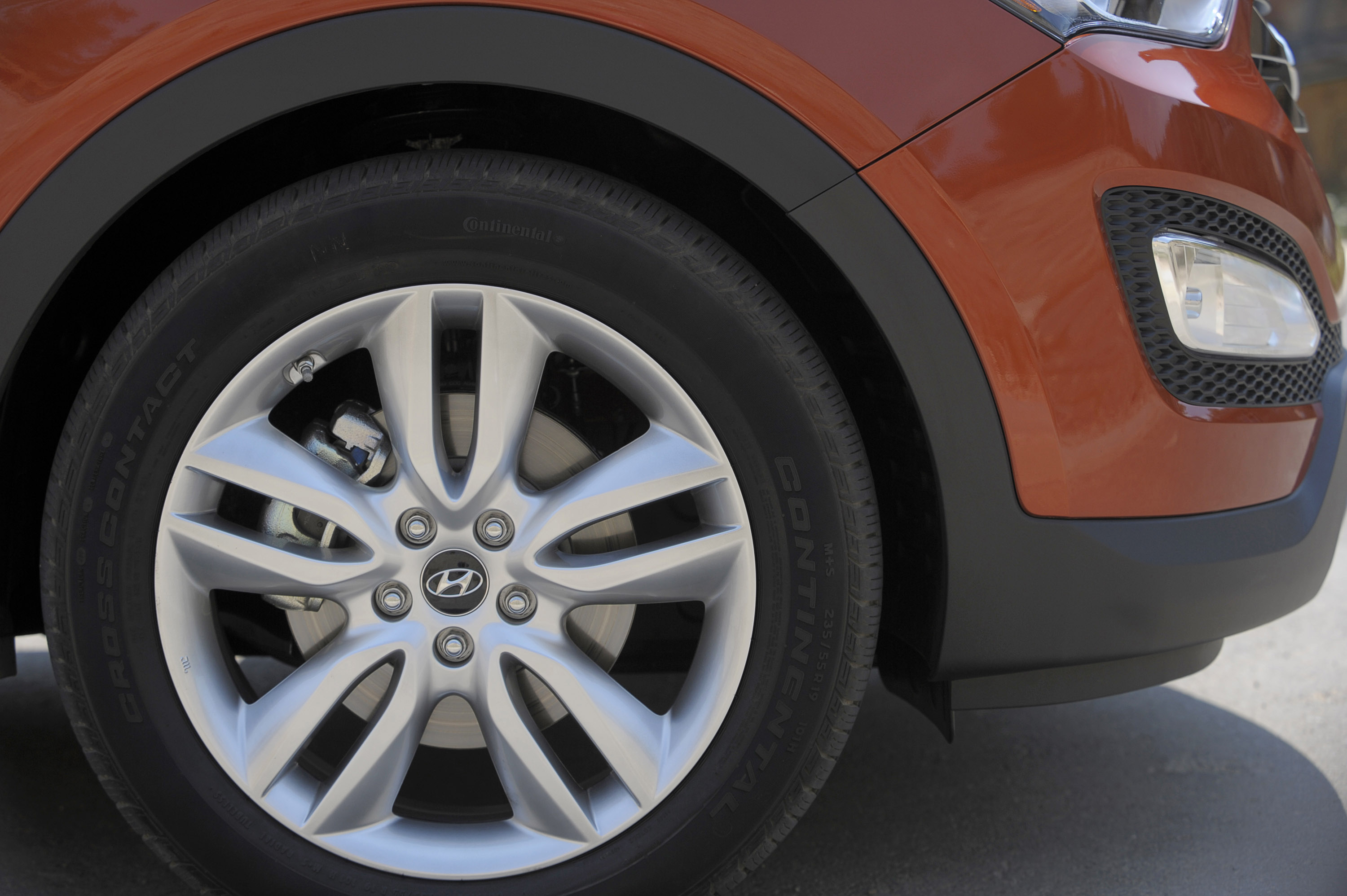 Hyundai Santa Fe photo #36