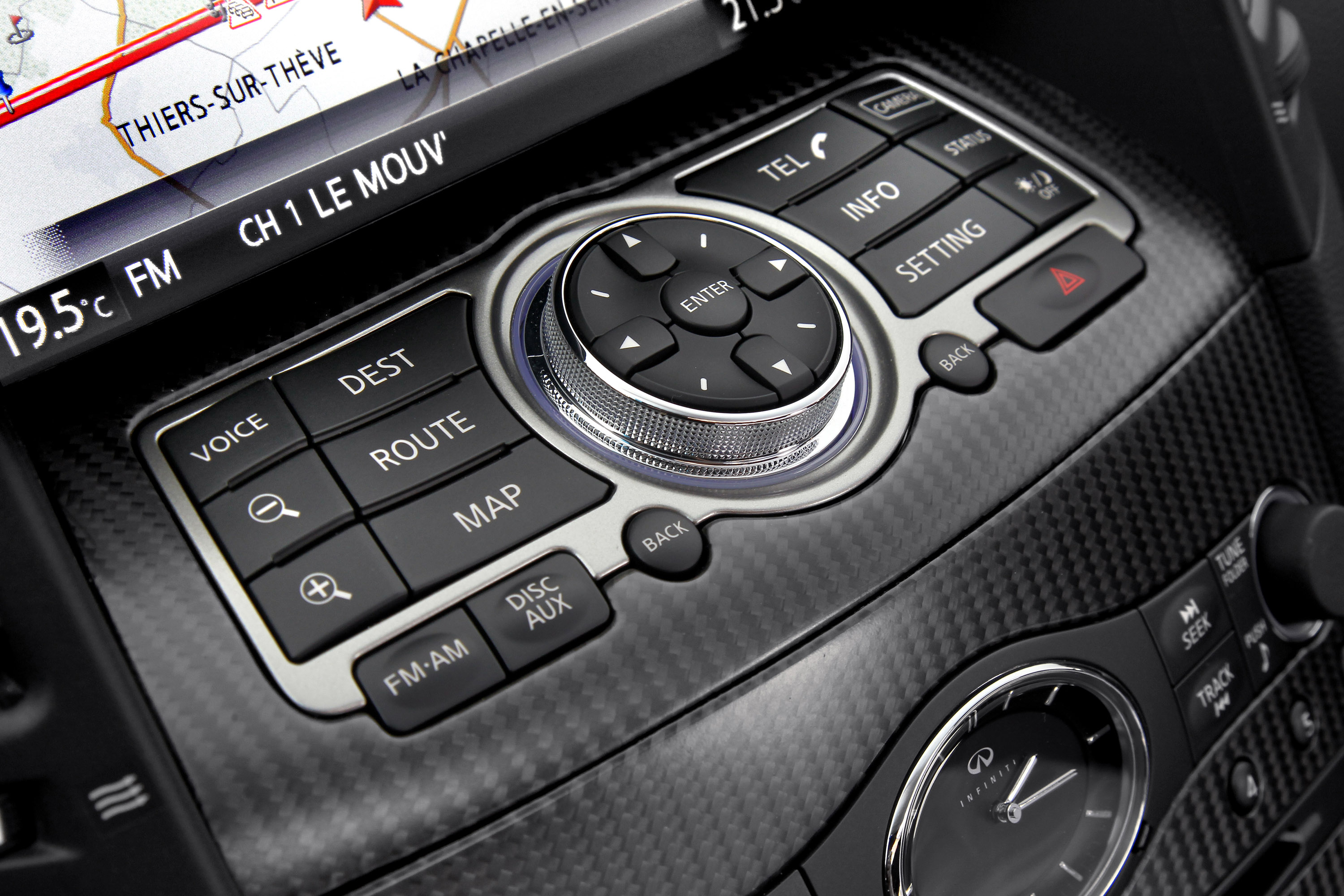 Infiniti FX Vettel Edition photo #54