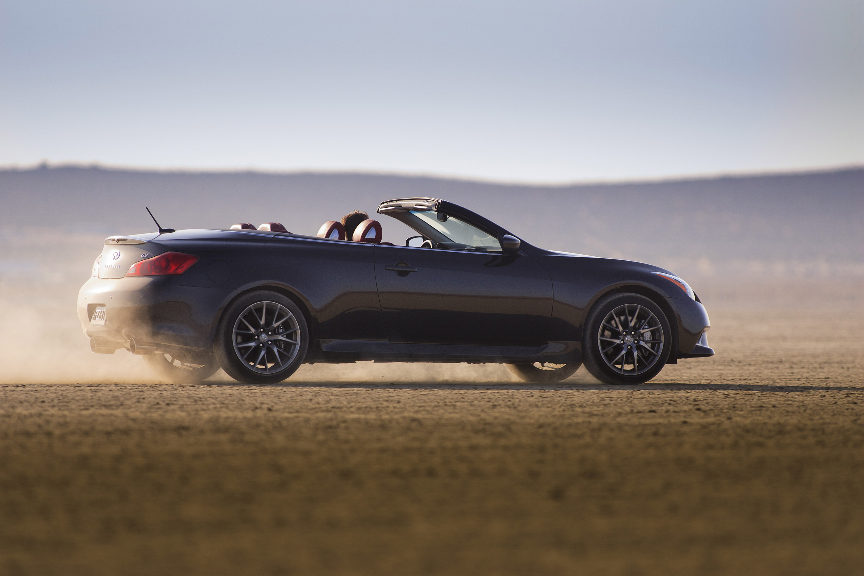 Infiniti IPL G Convertible photo #8