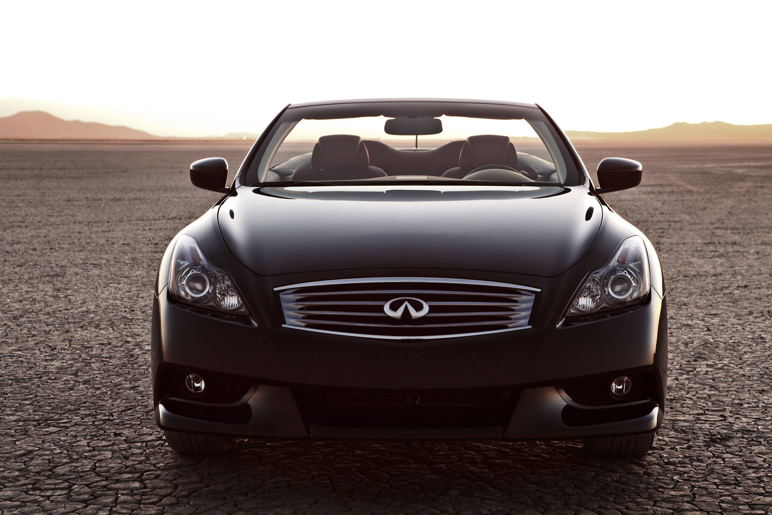 Infiniti IPL G Convertible photo #12