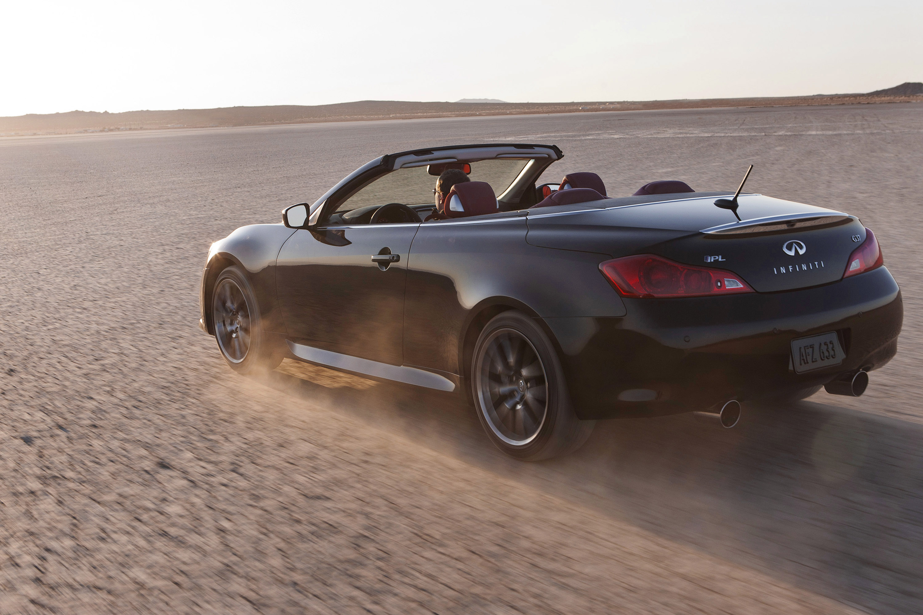 Infiniti IPL G Convertible photo #15