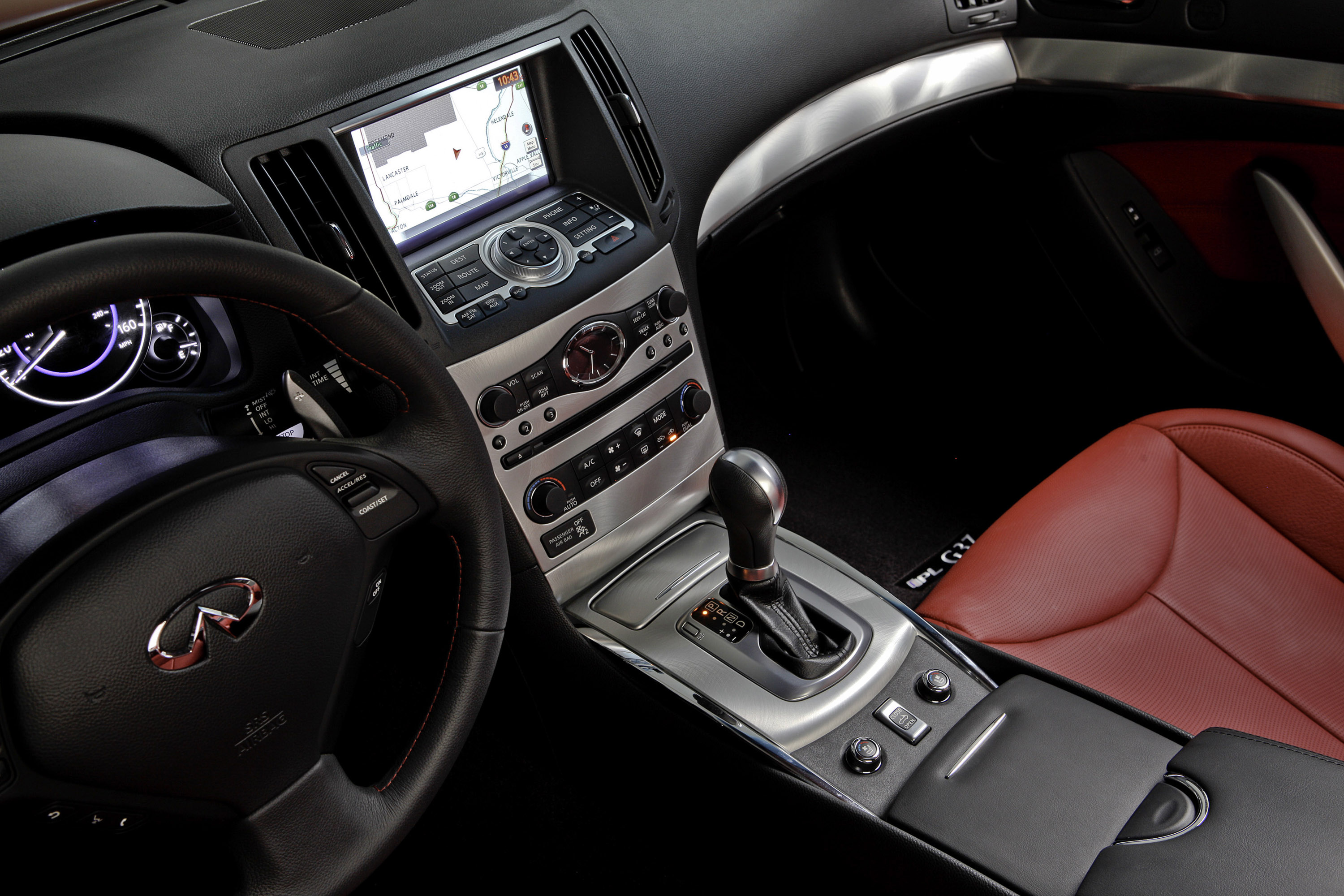 Infiniti IPL G Convertible photo #35