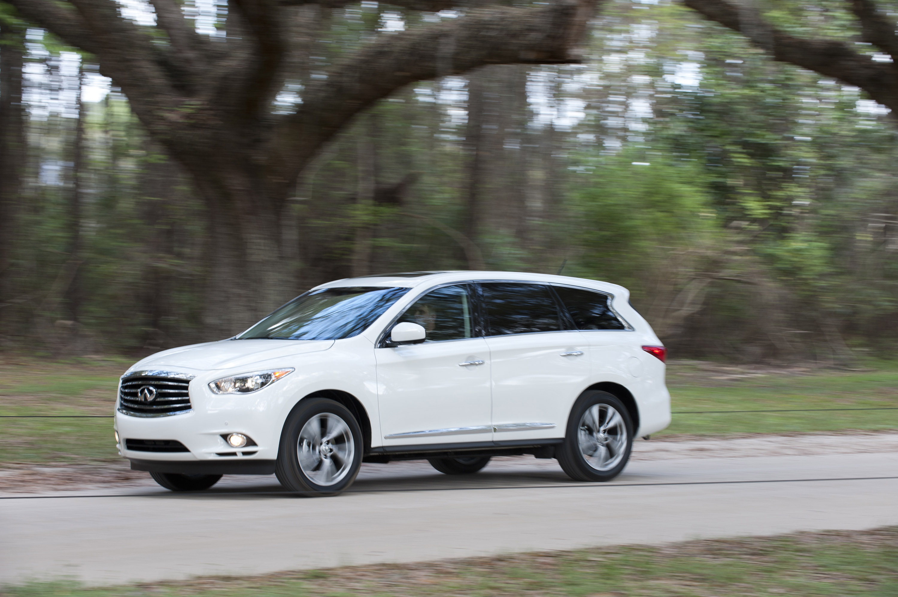 Infiniti JX photo #6
