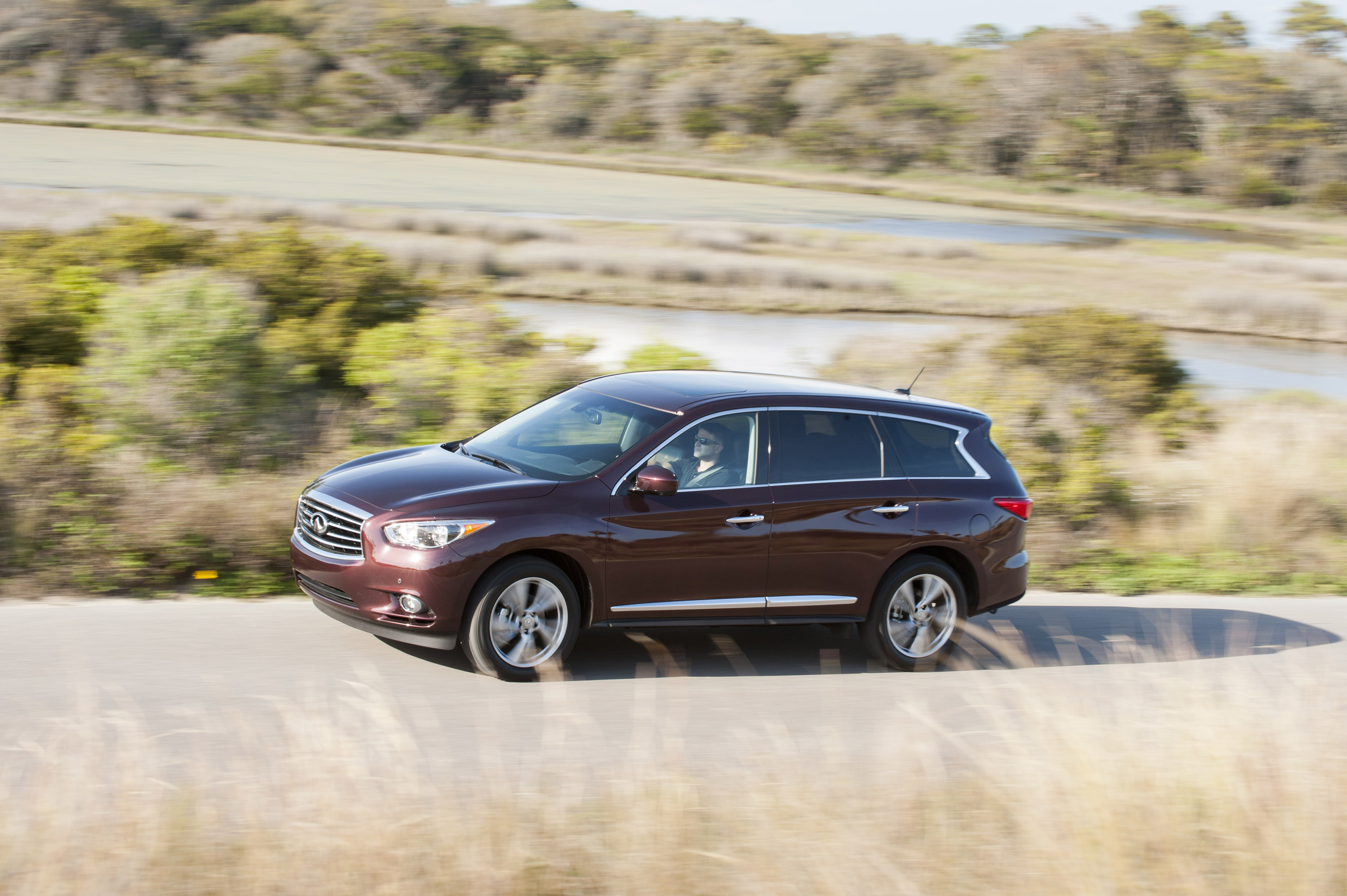 Infiniti JX photo #13