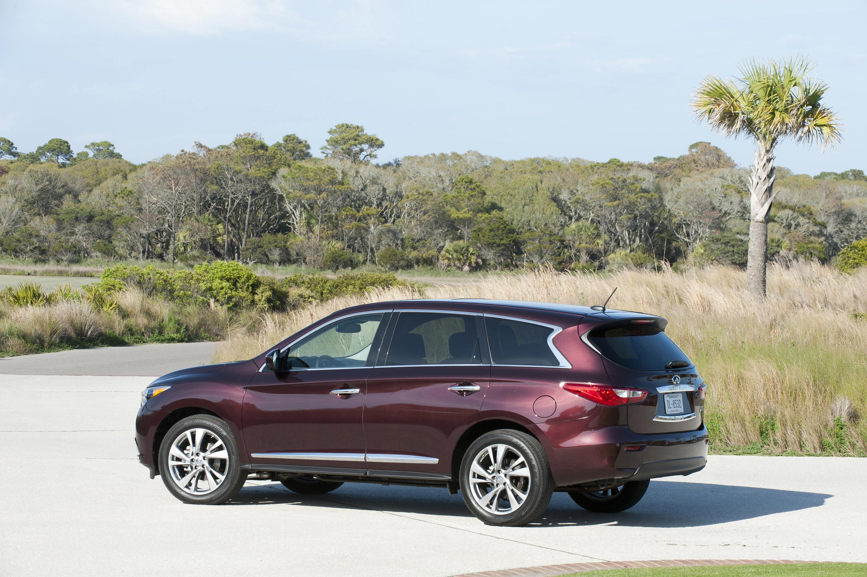 Infiniti JX photo #21