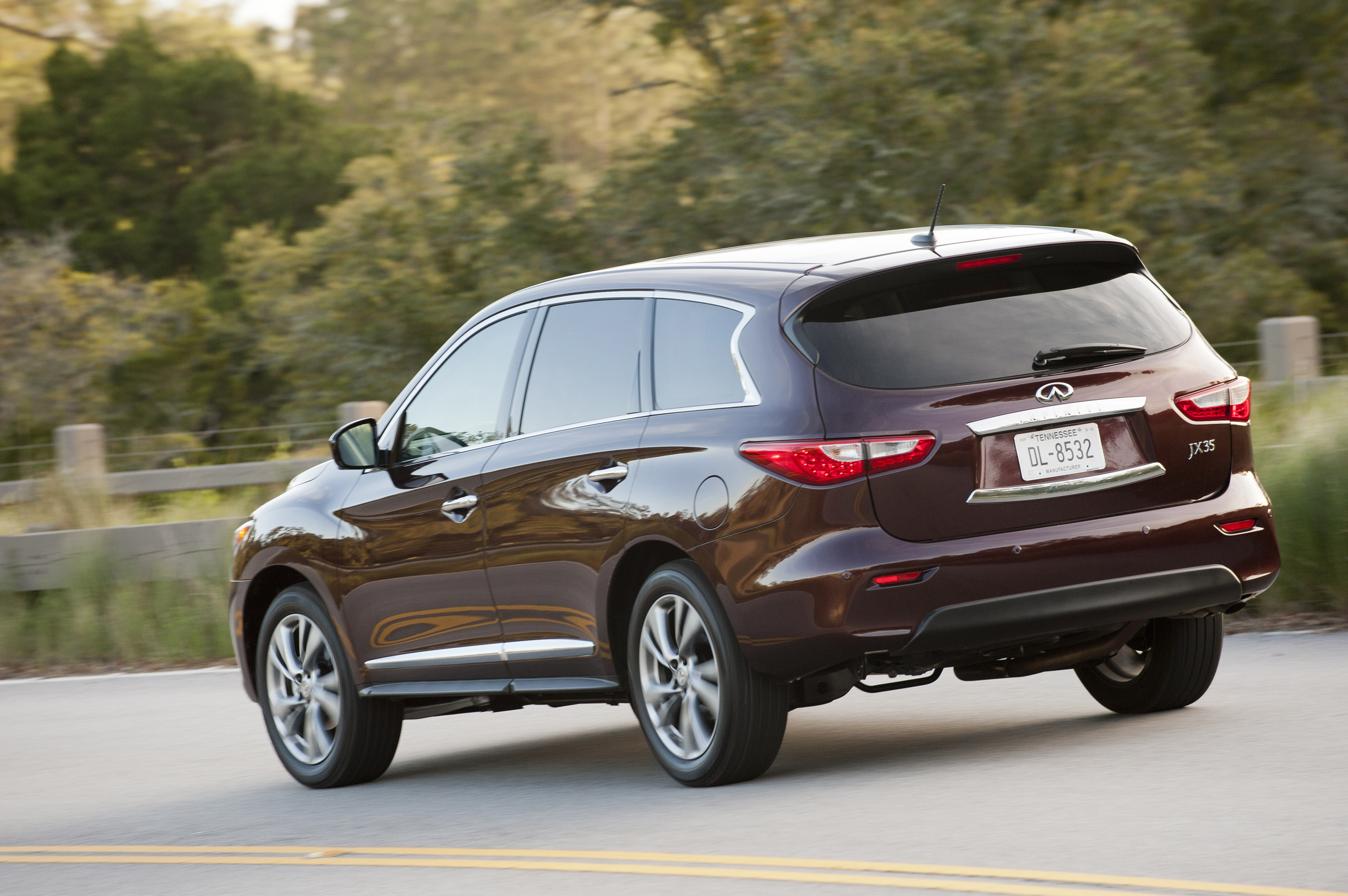 Infiniti JX photo #24