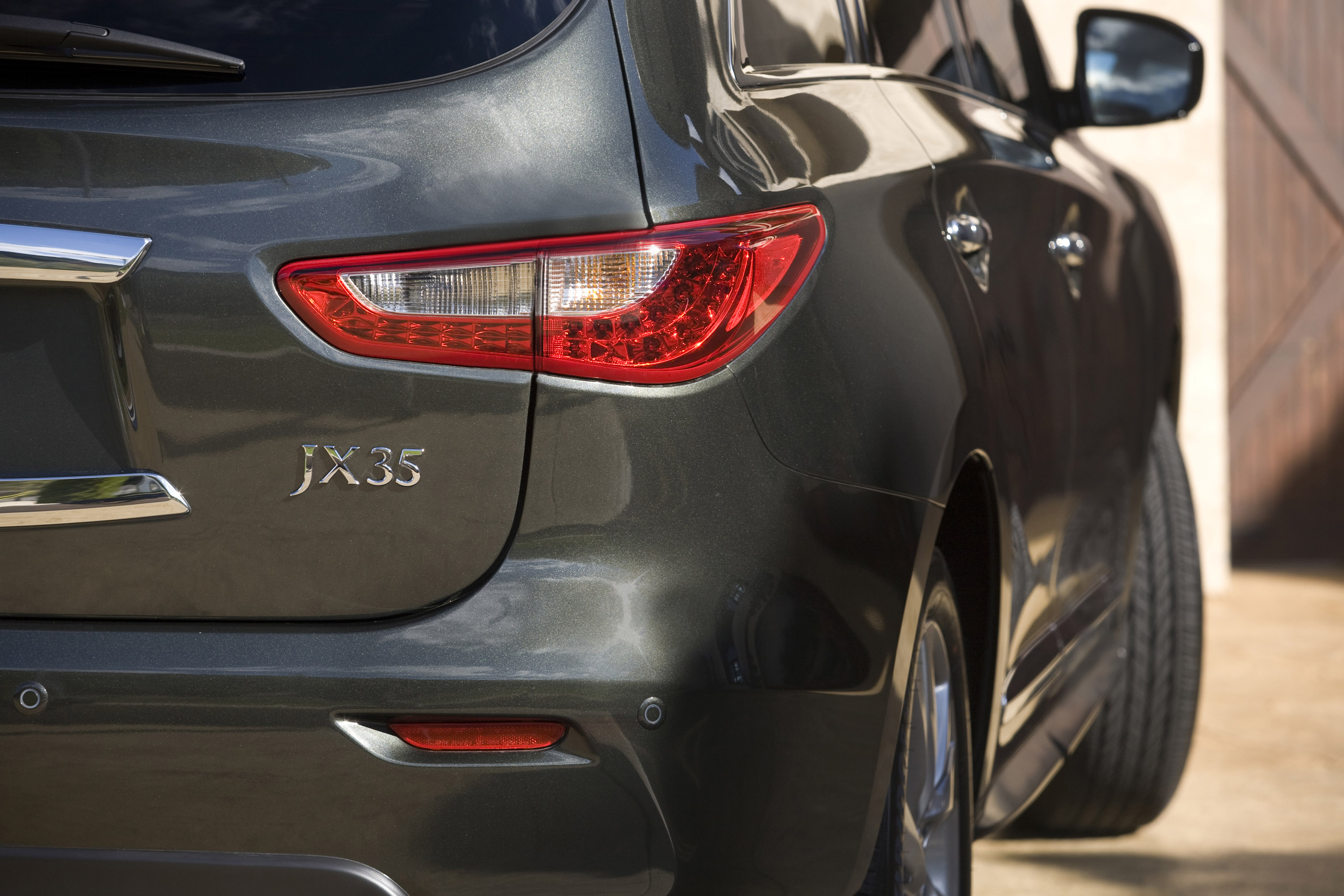Infiniti JX photo #30