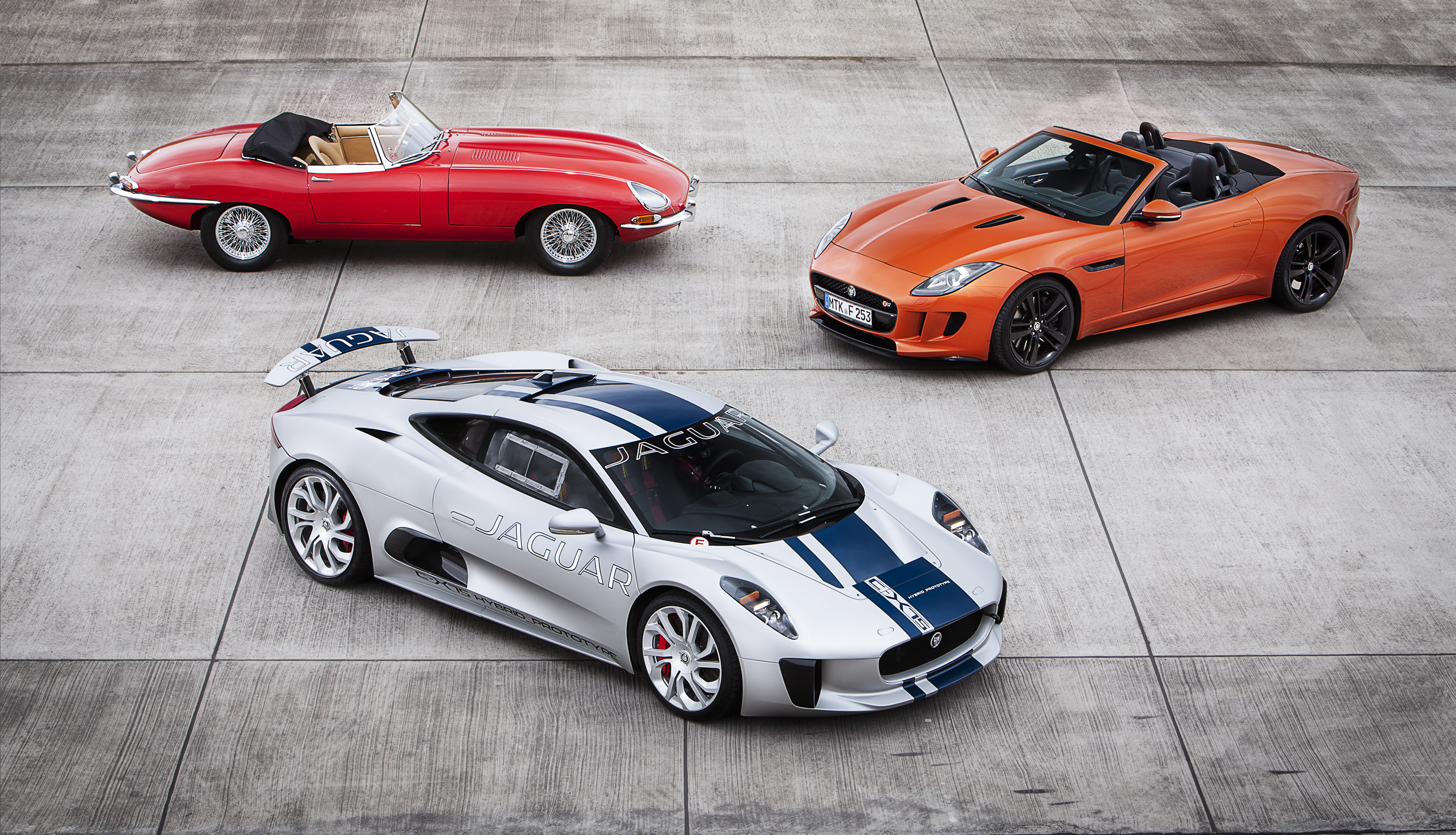 Jaguar C-X75 Concept photo #39