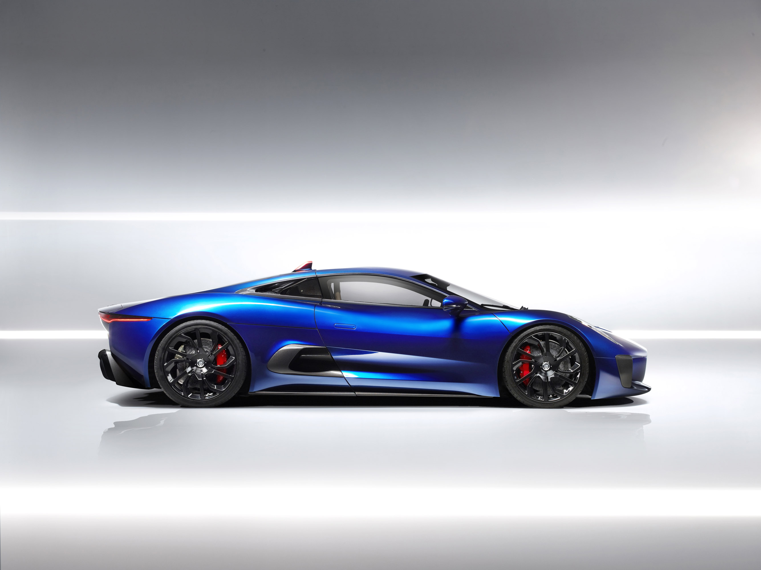 Jaguar C-X75 Concept photo #56