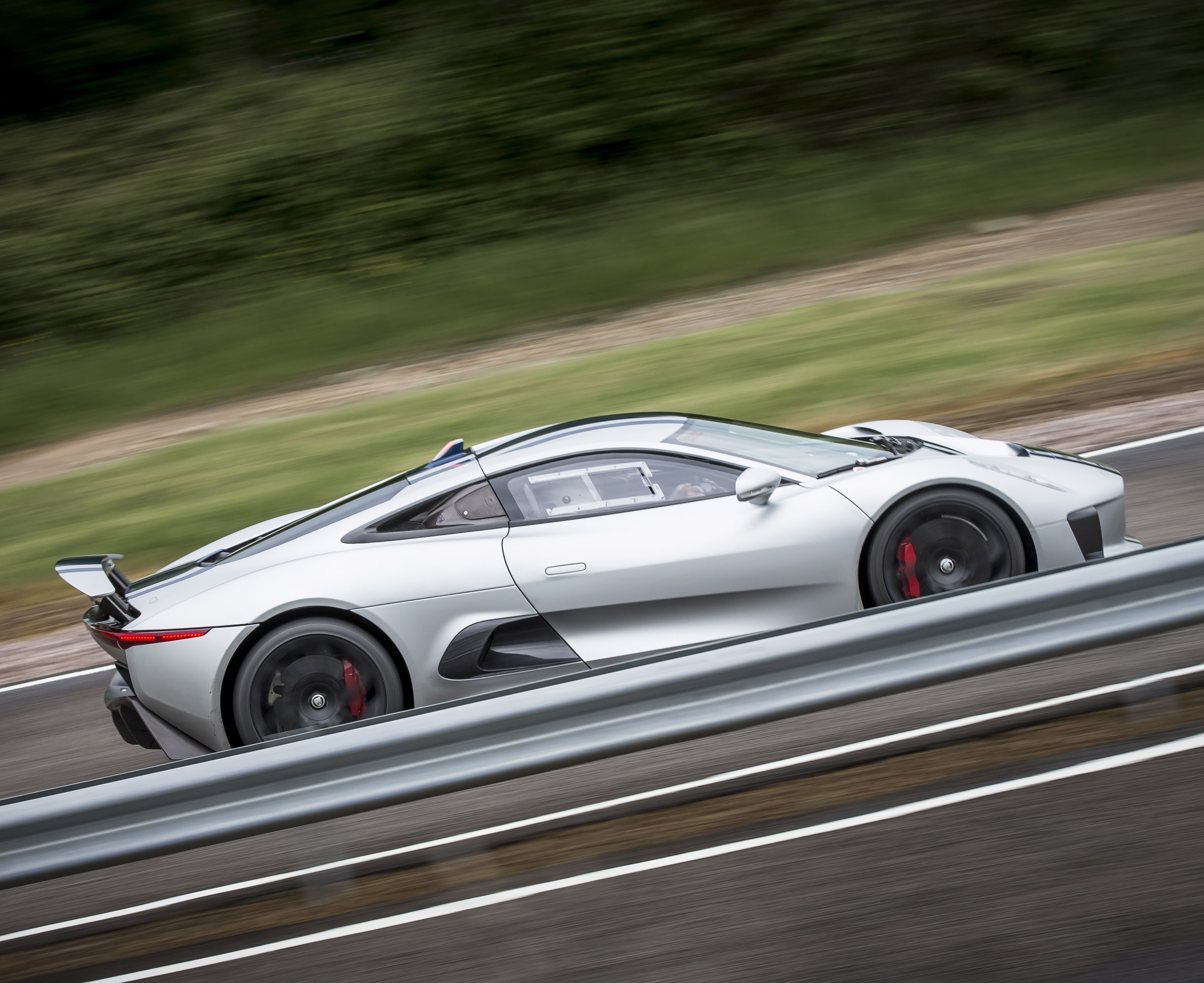 Jaguar C-X75 Concept photo #65