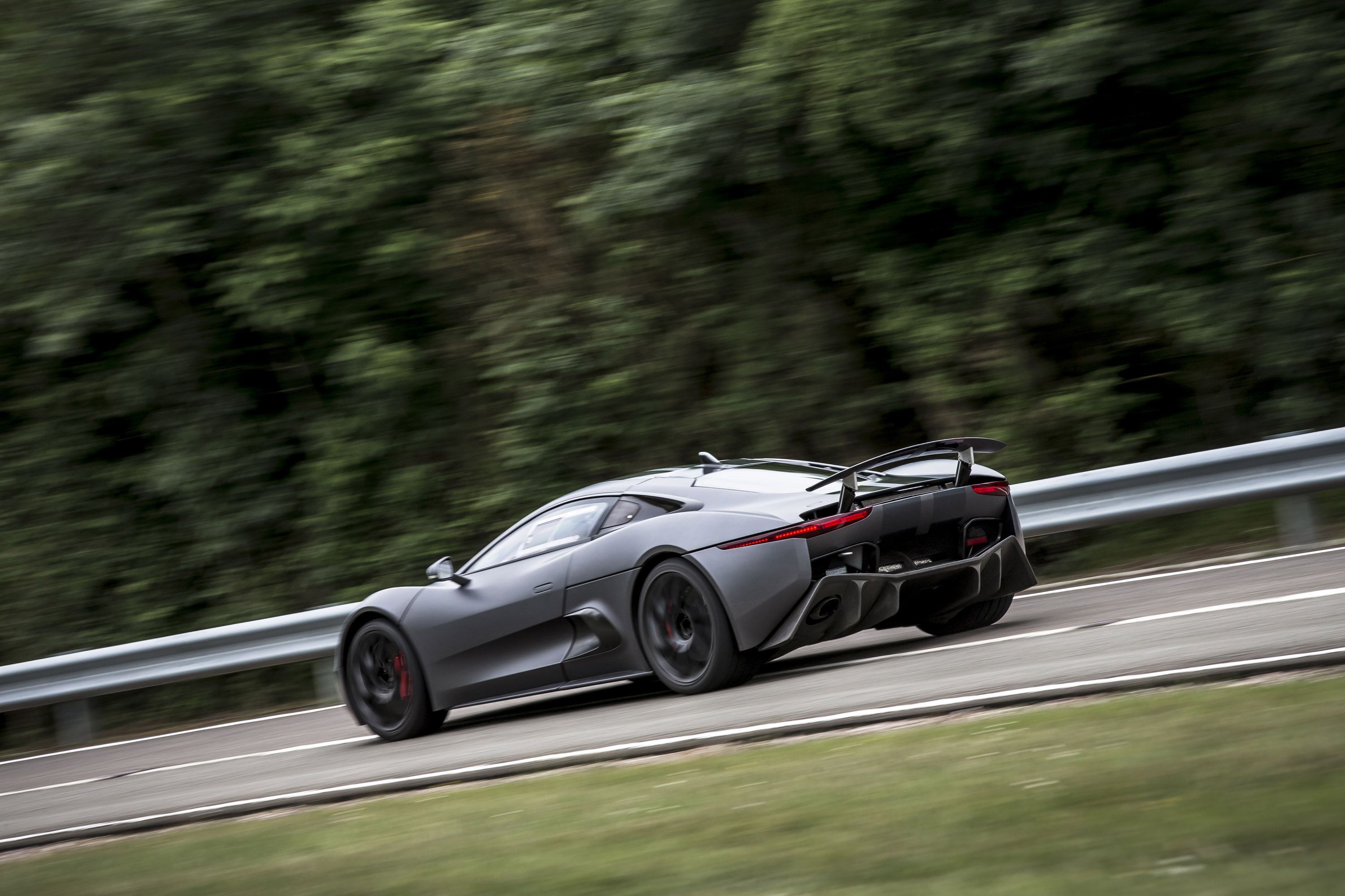 Jaguar C-X75 Concept photo #69