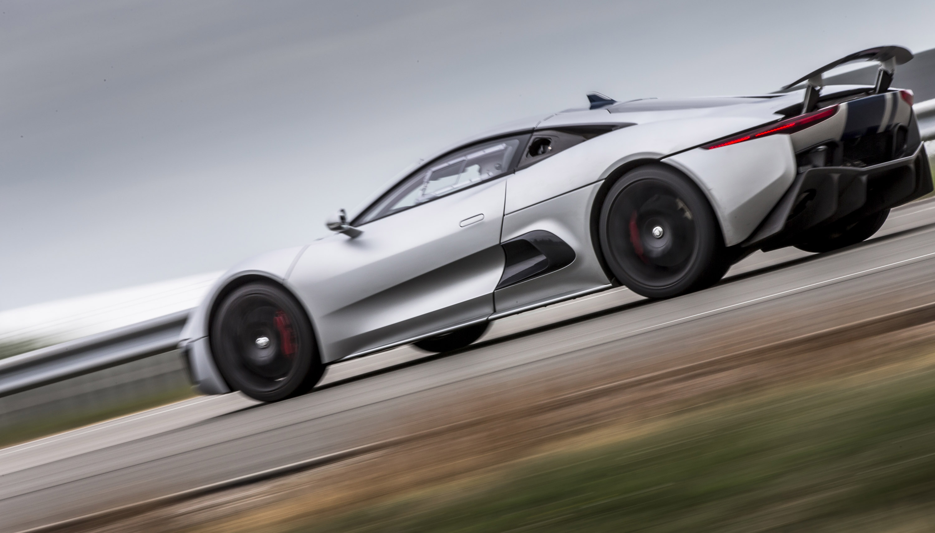 Jaguar C-X75 Concept photo #70