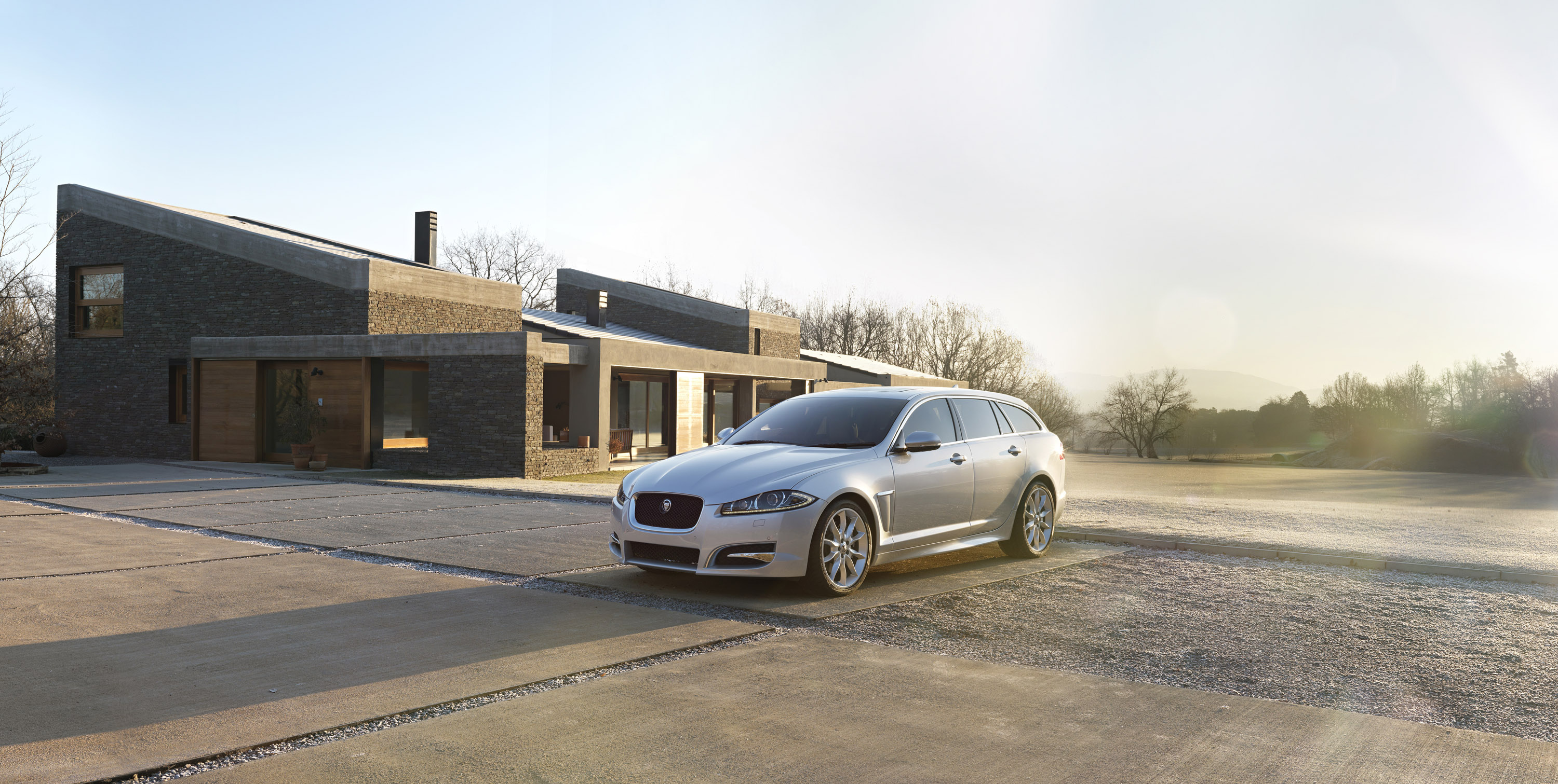 Jaguar XF Sportbrake photo #2