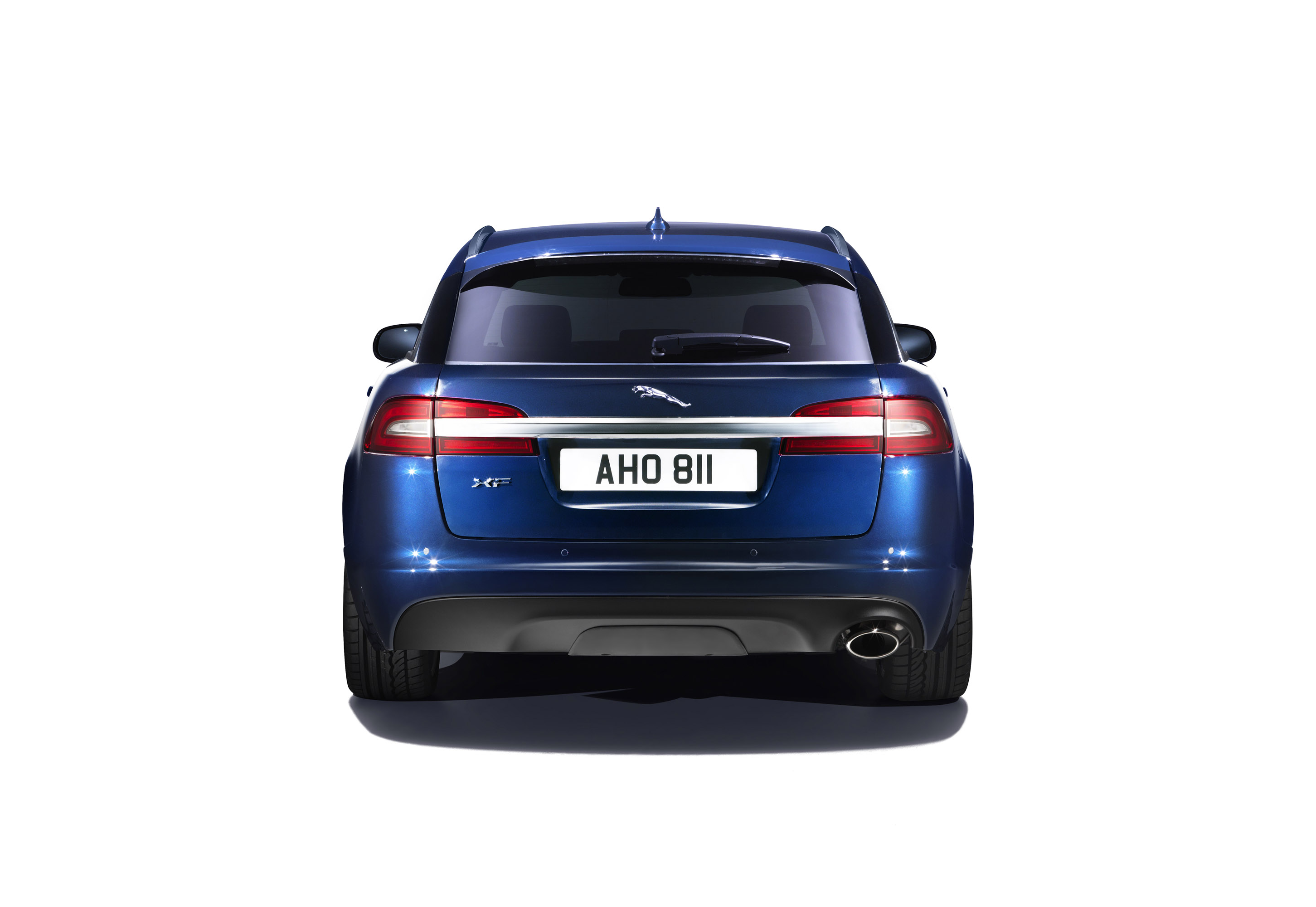 Jaguar XF Sportbrake photo #19