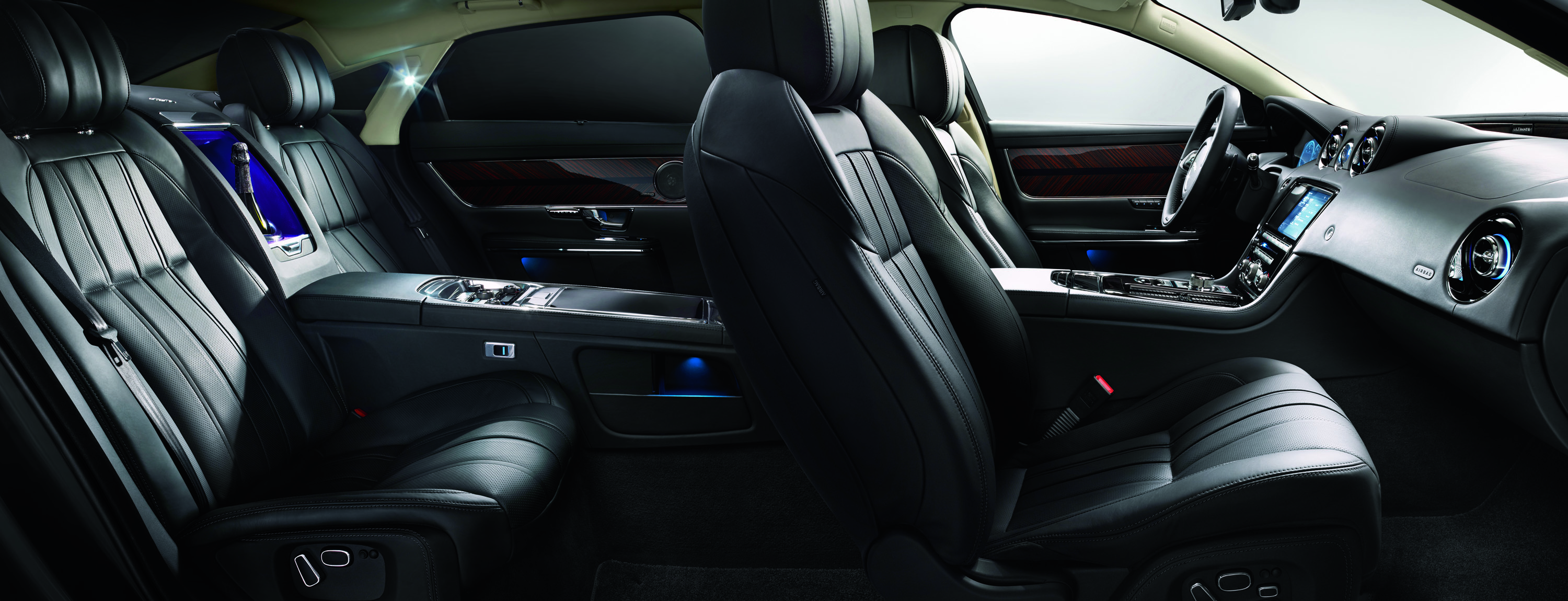 Jaguar XJ Ultimate photo #27