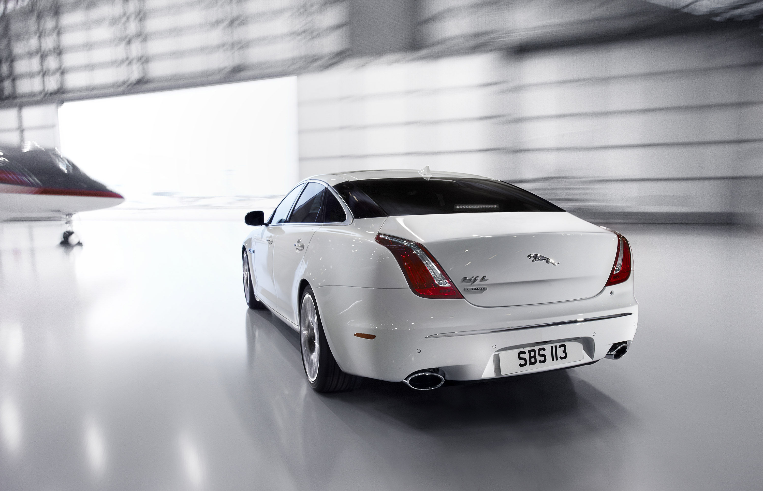 Jaguar XJ Ultimate photo #39