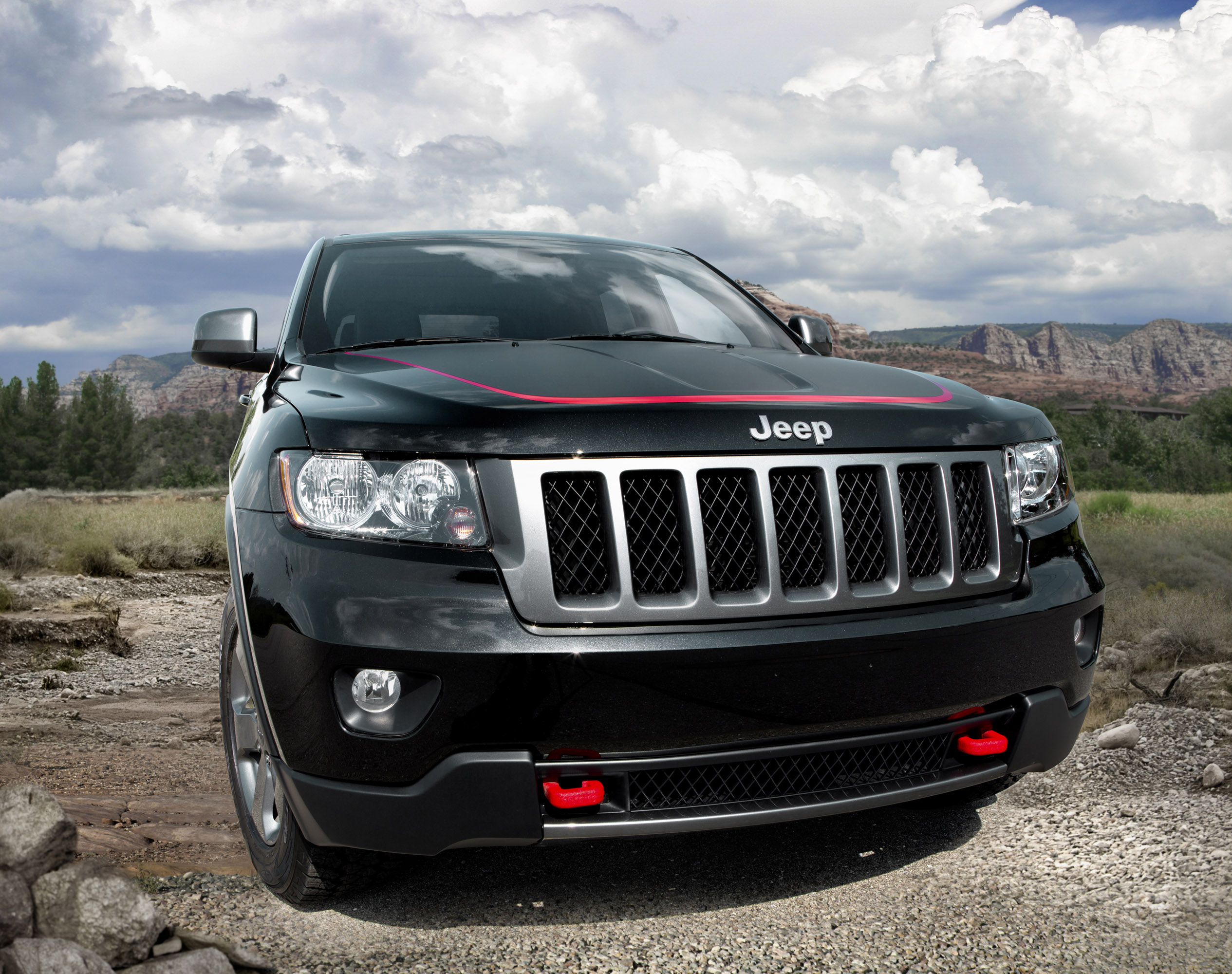 2013 Jeep Grand Cherokee Trailhawk HD Pictures