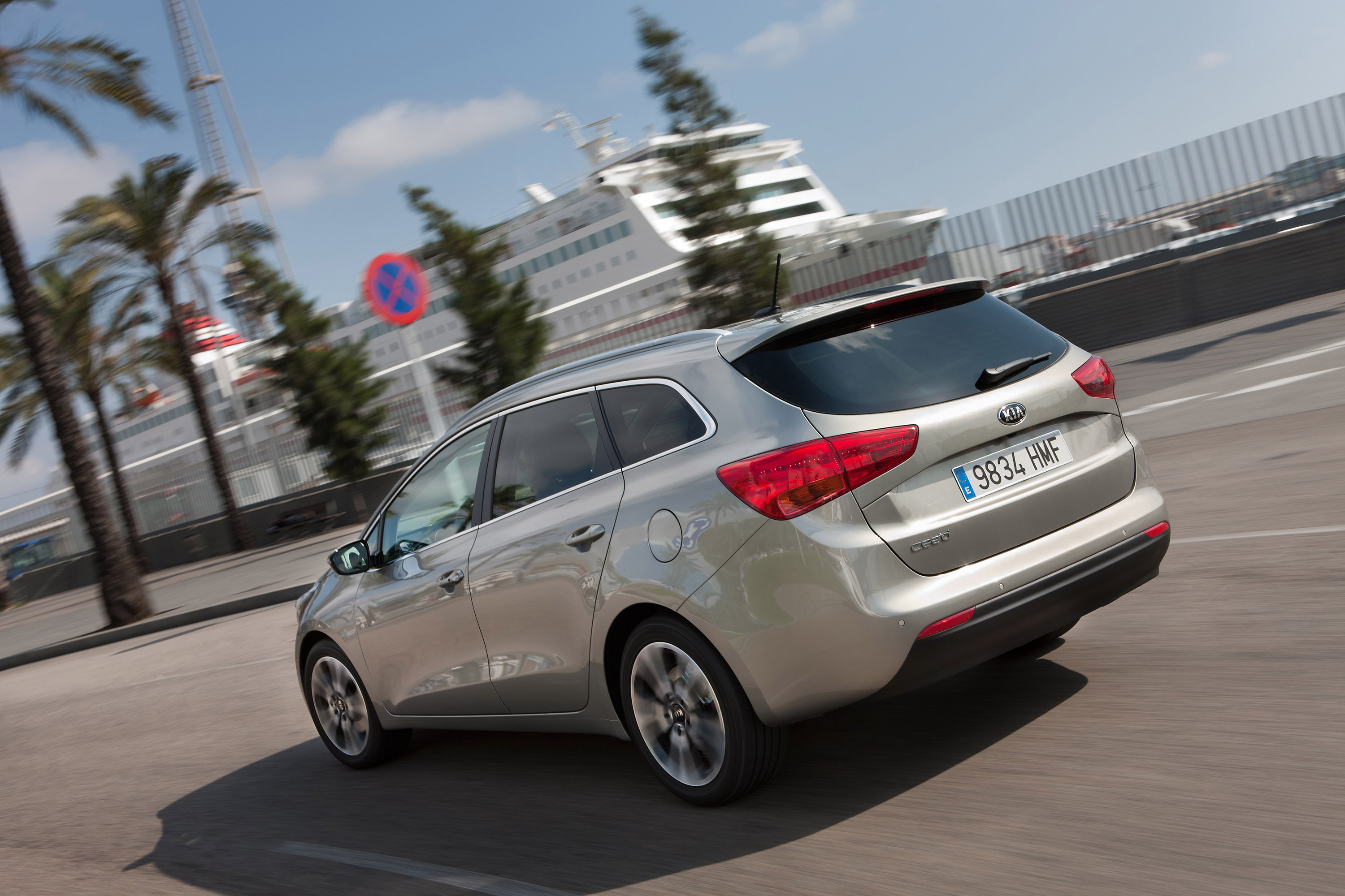 Kia Ceed SW photo #44