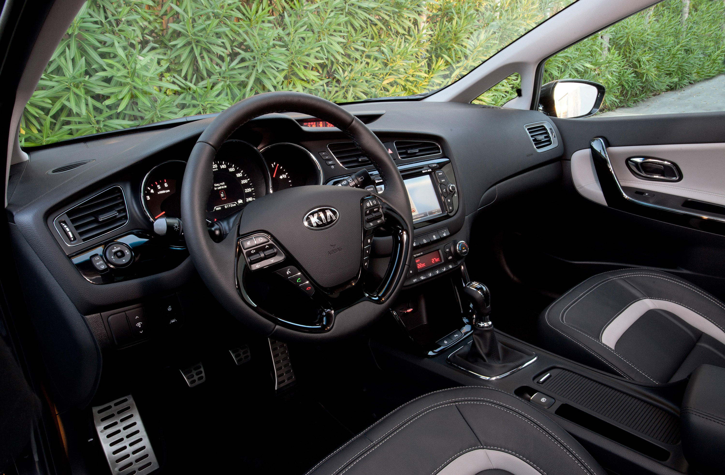 Kia Ceed SW photo #80