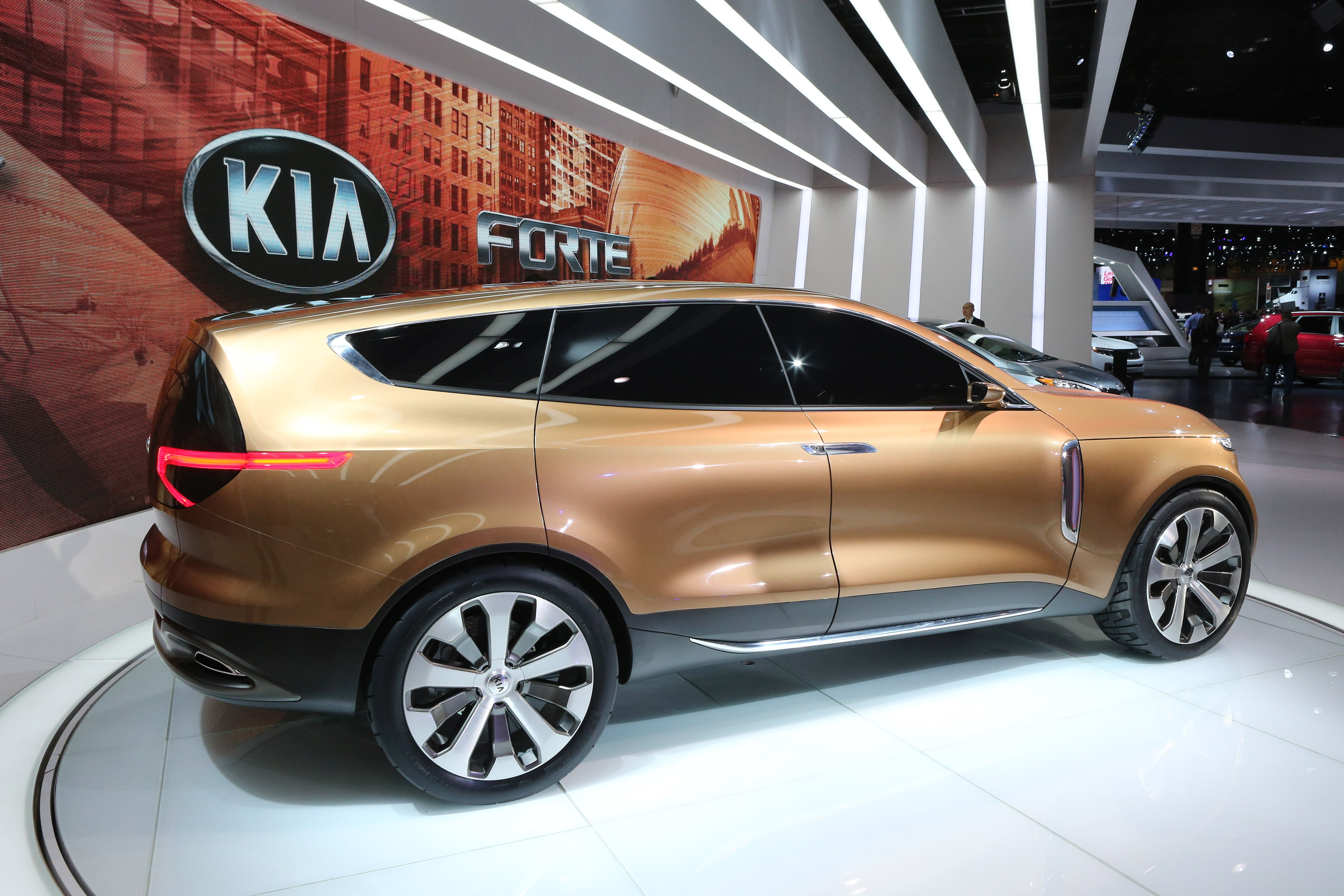 Kia Cross GT Concept photo #7