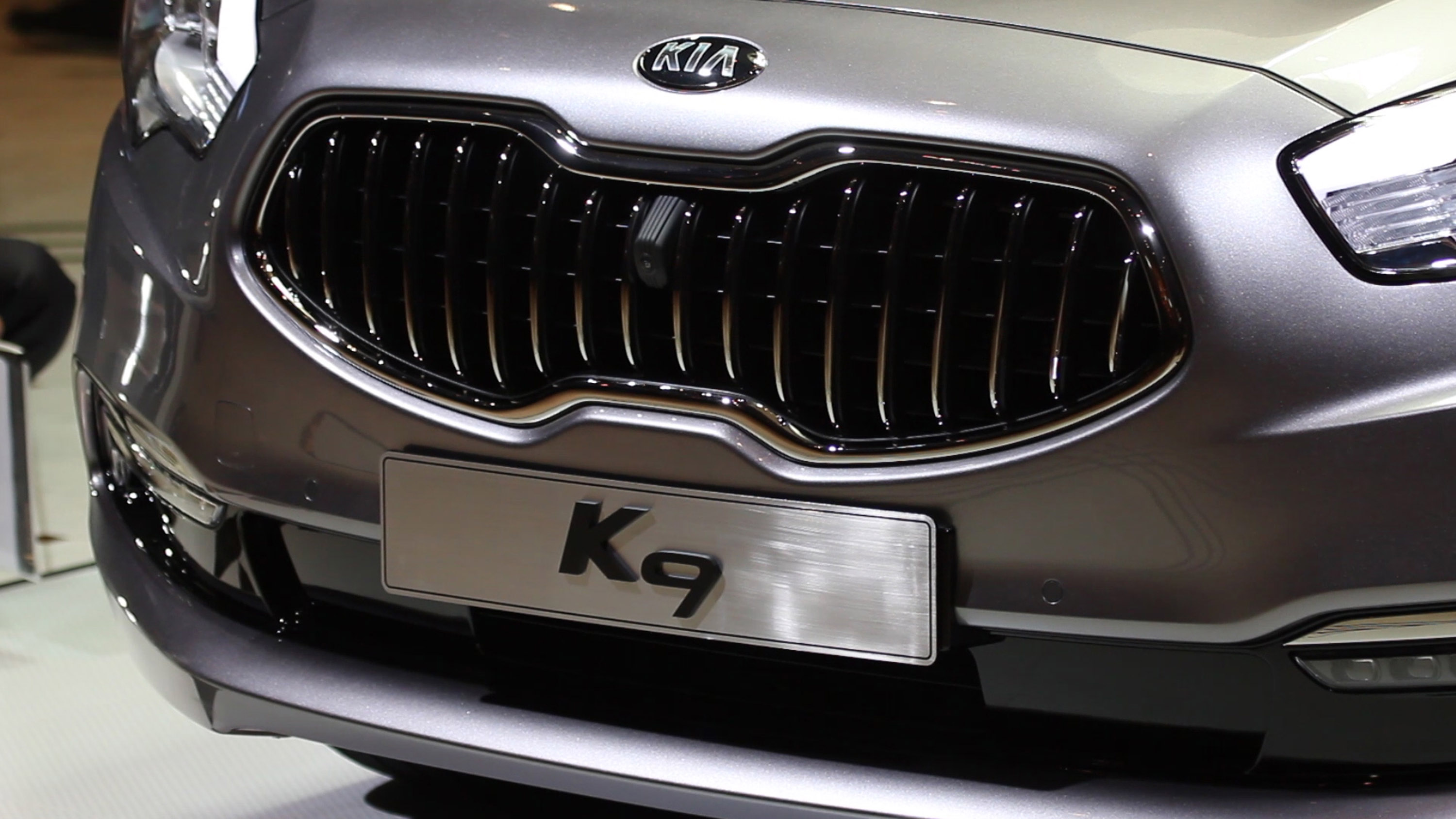 Kia K9/Quoris photo #52