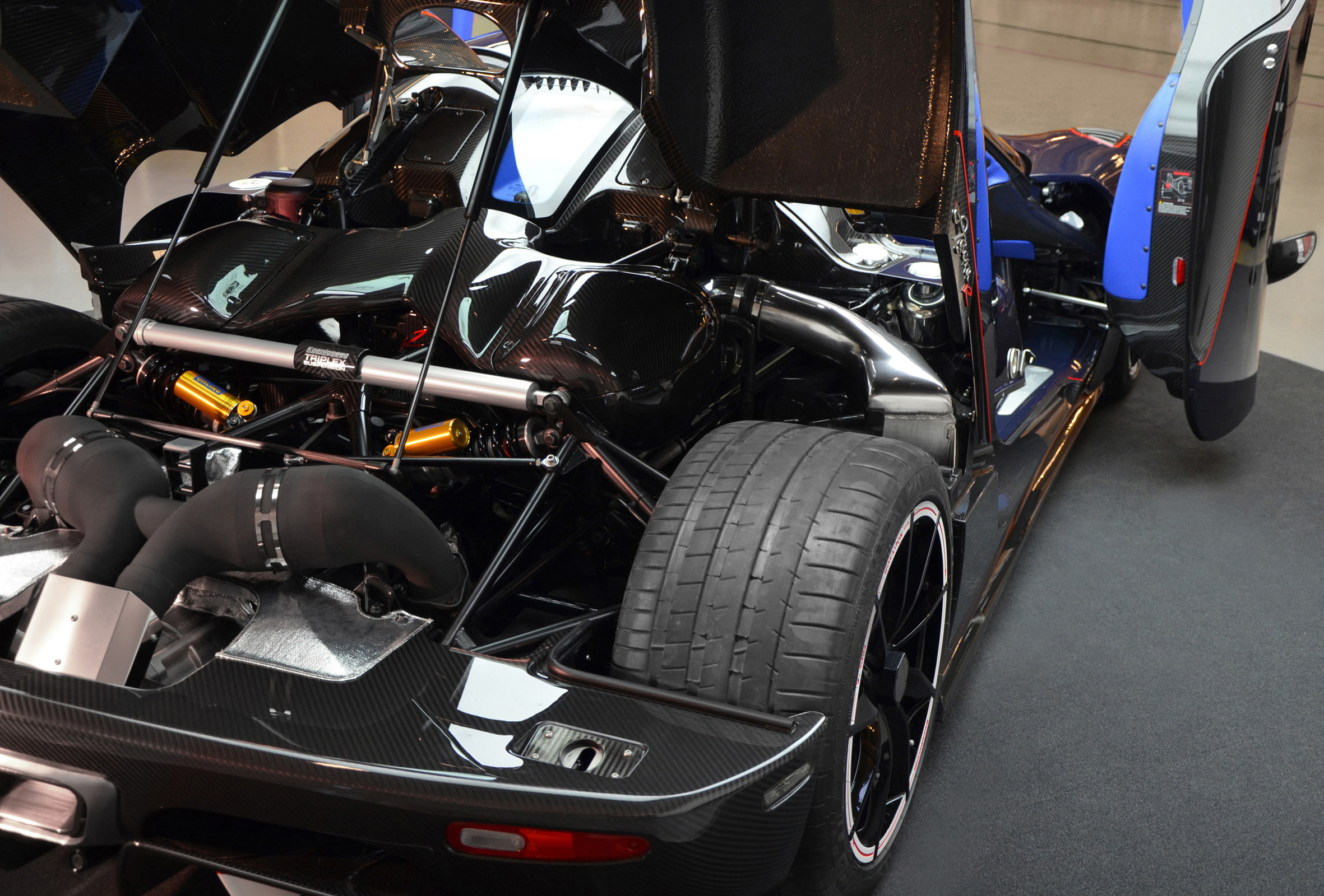 Koenigsegg Agera R photo #19