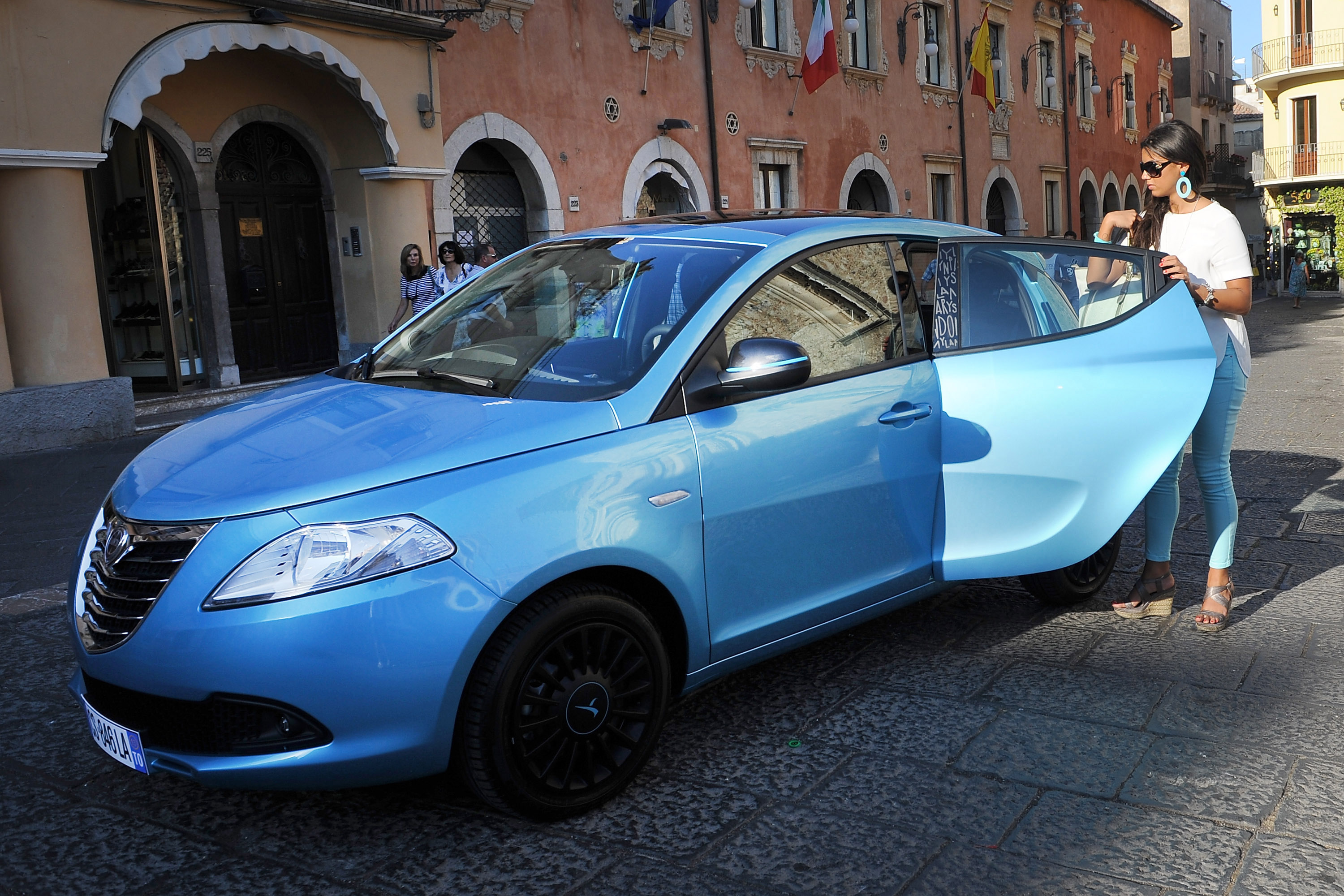 Lancia Ypsilon Elefantino photo #6