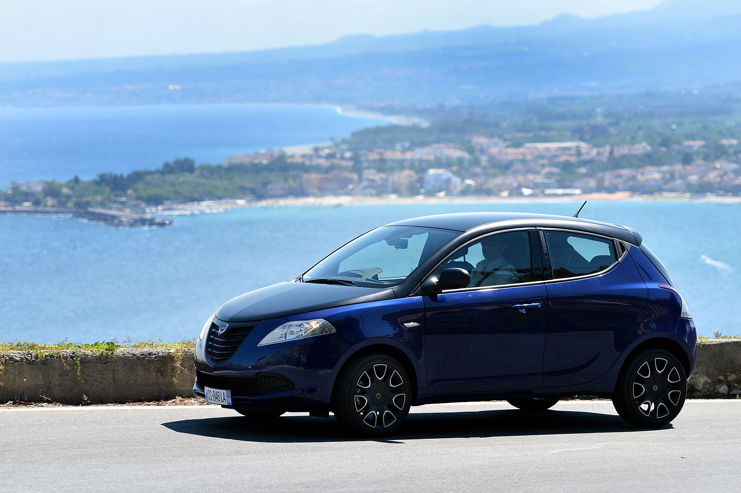 Lancia Ypsilon S MOMODESIGN photo #7