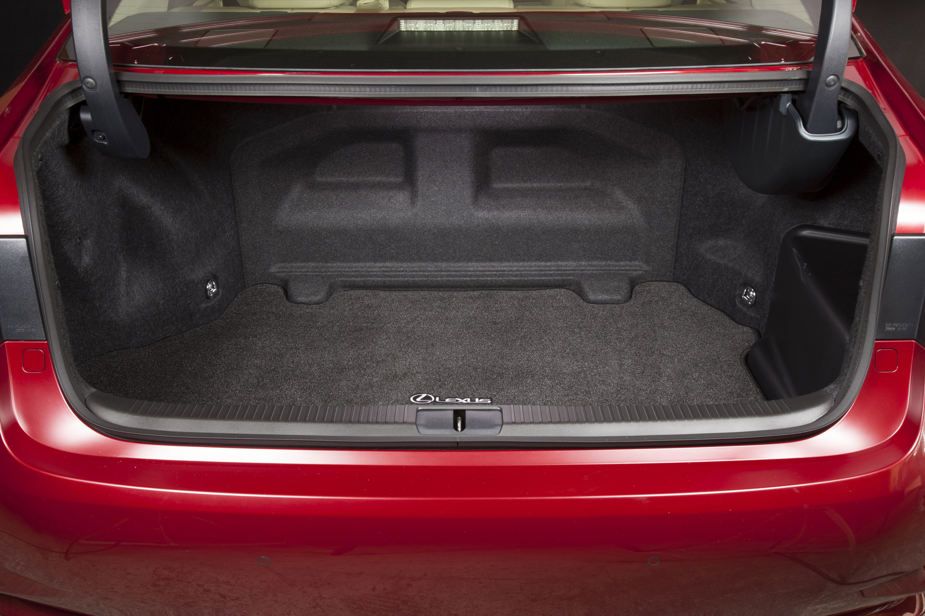 Lexus ES 300h photo #26
