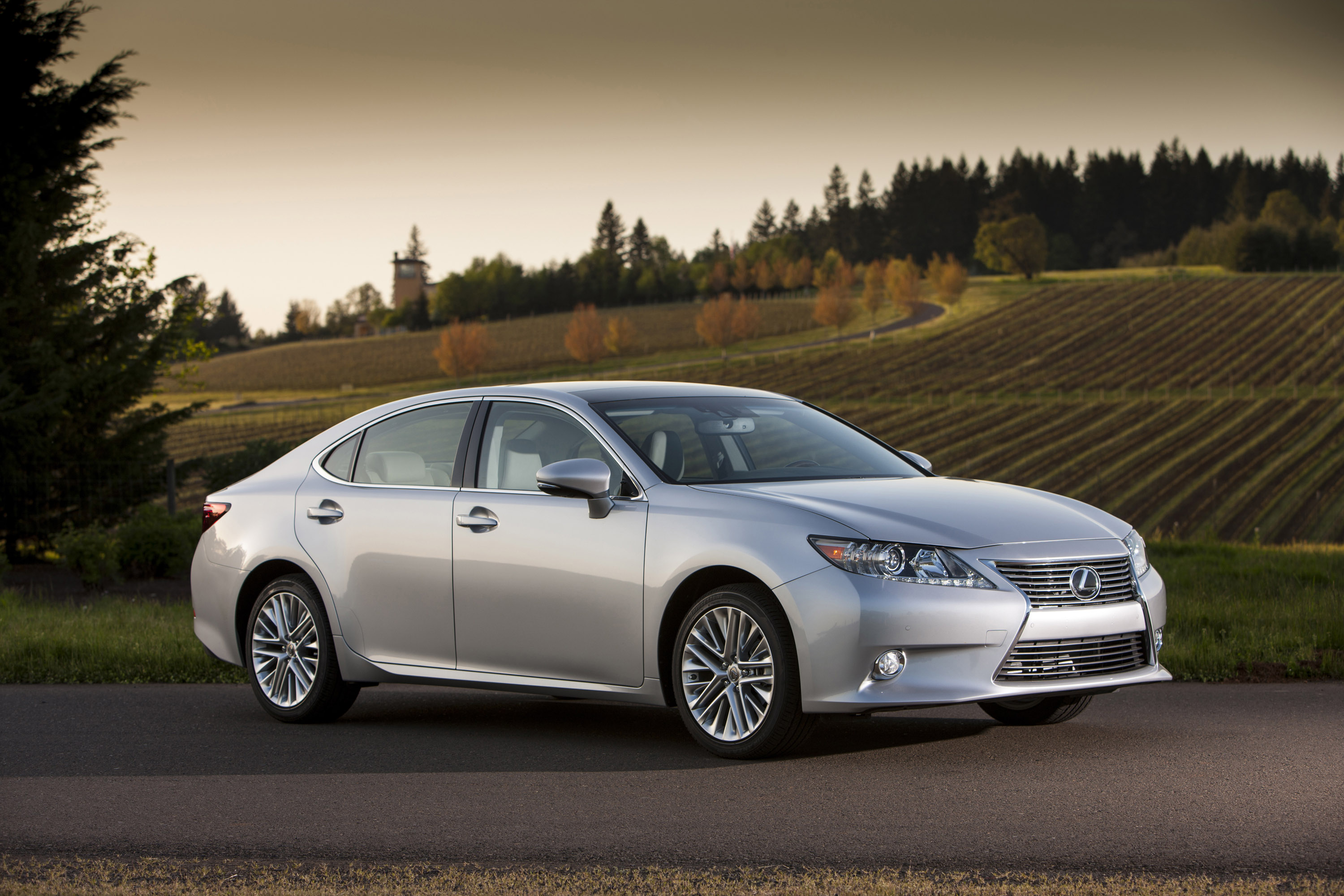 Lexus es350 черный